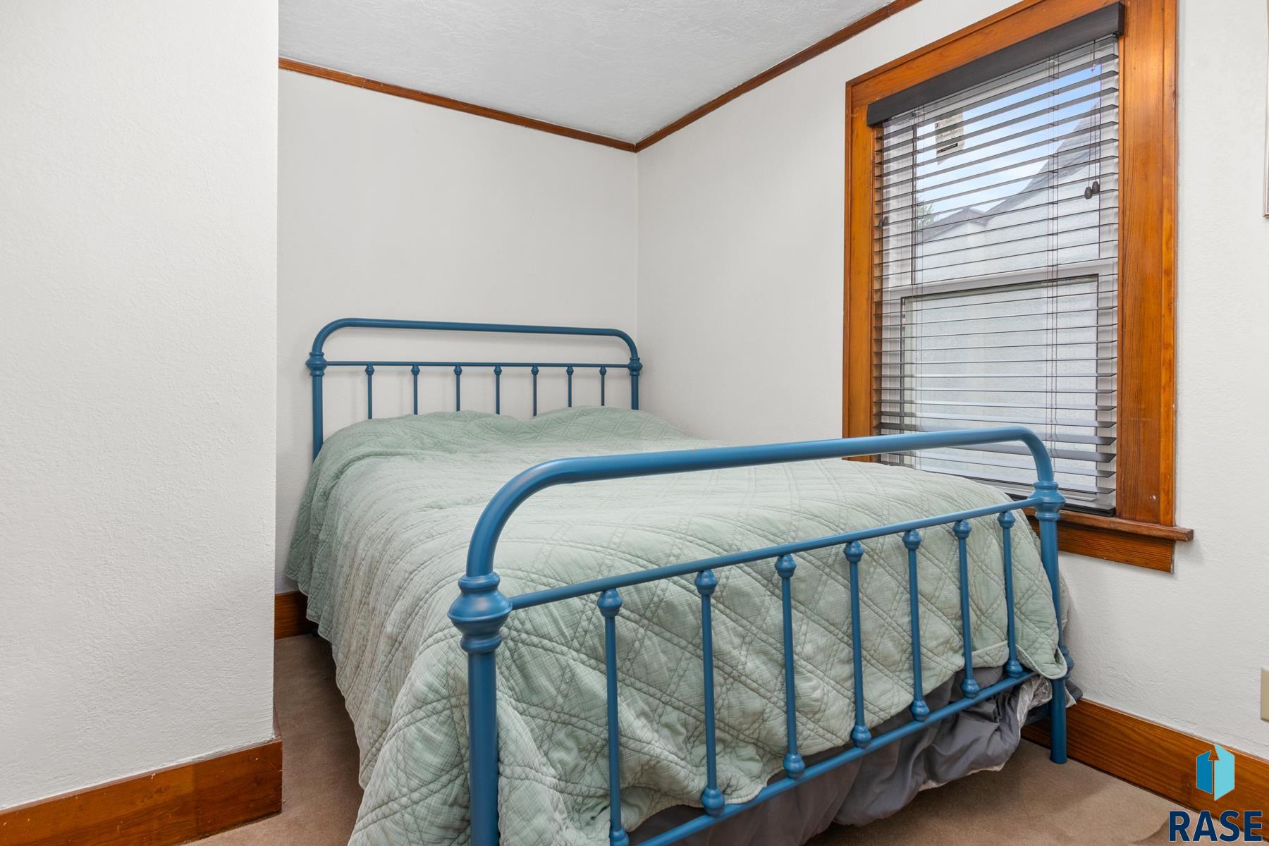 property viewer photo 10