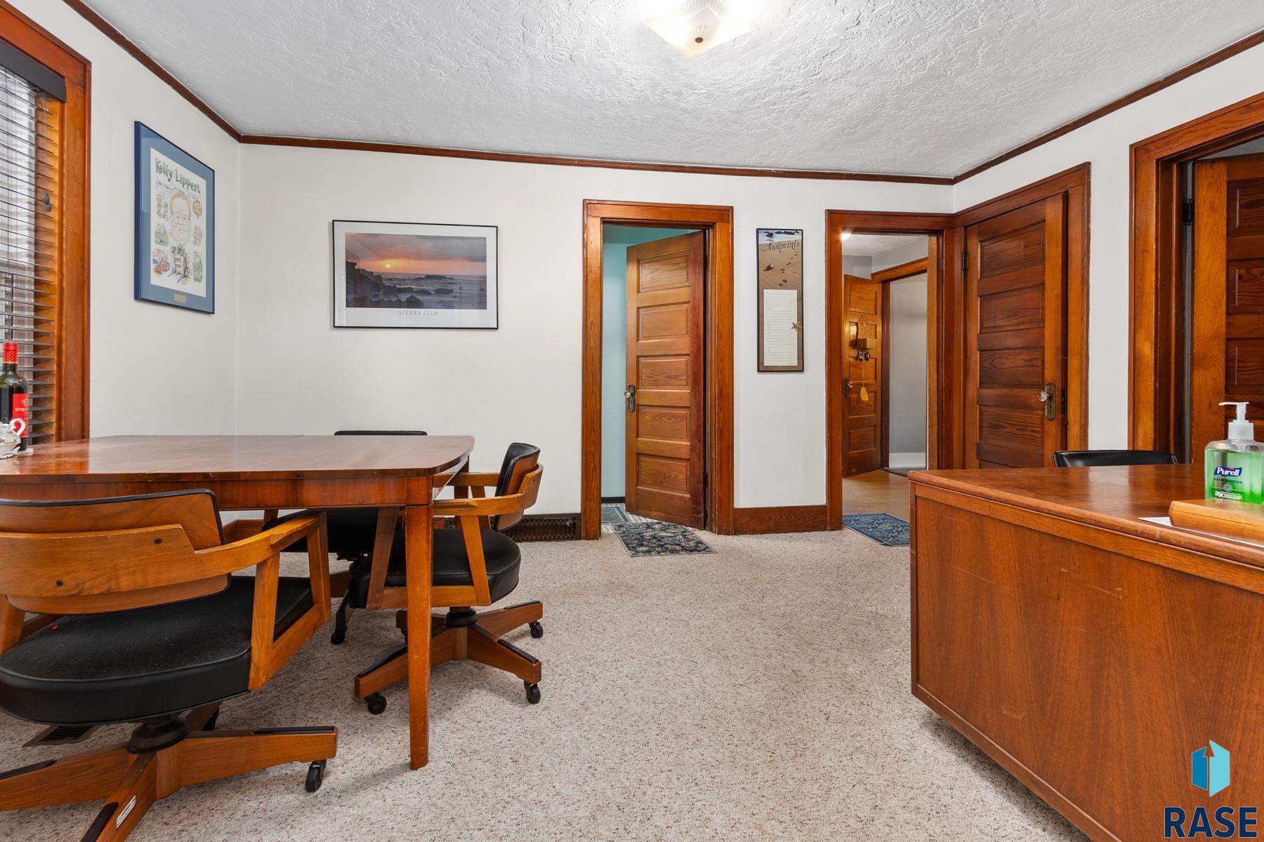 property viewer photo 4