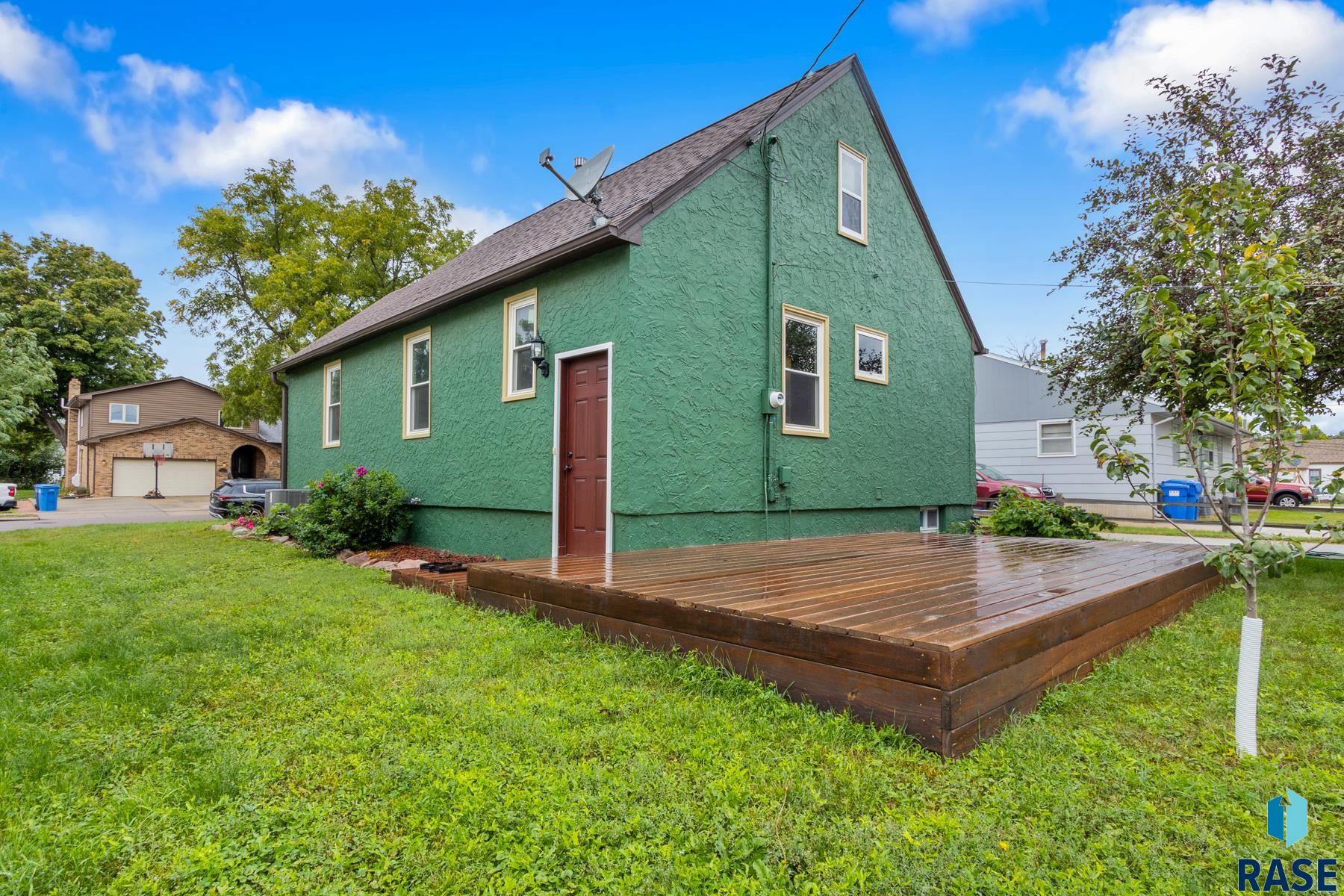 property viewer photo 5