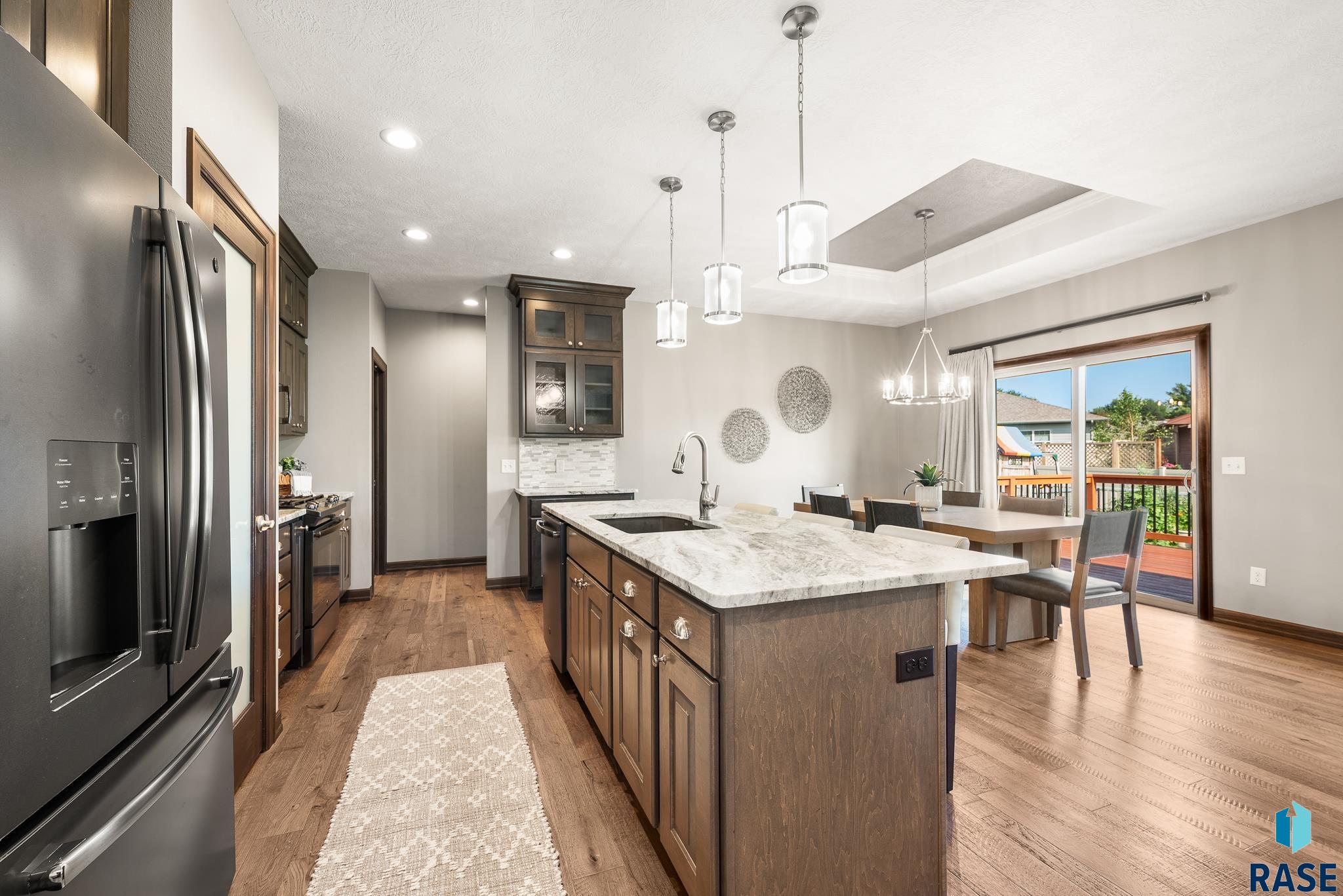 property viewer photo 10