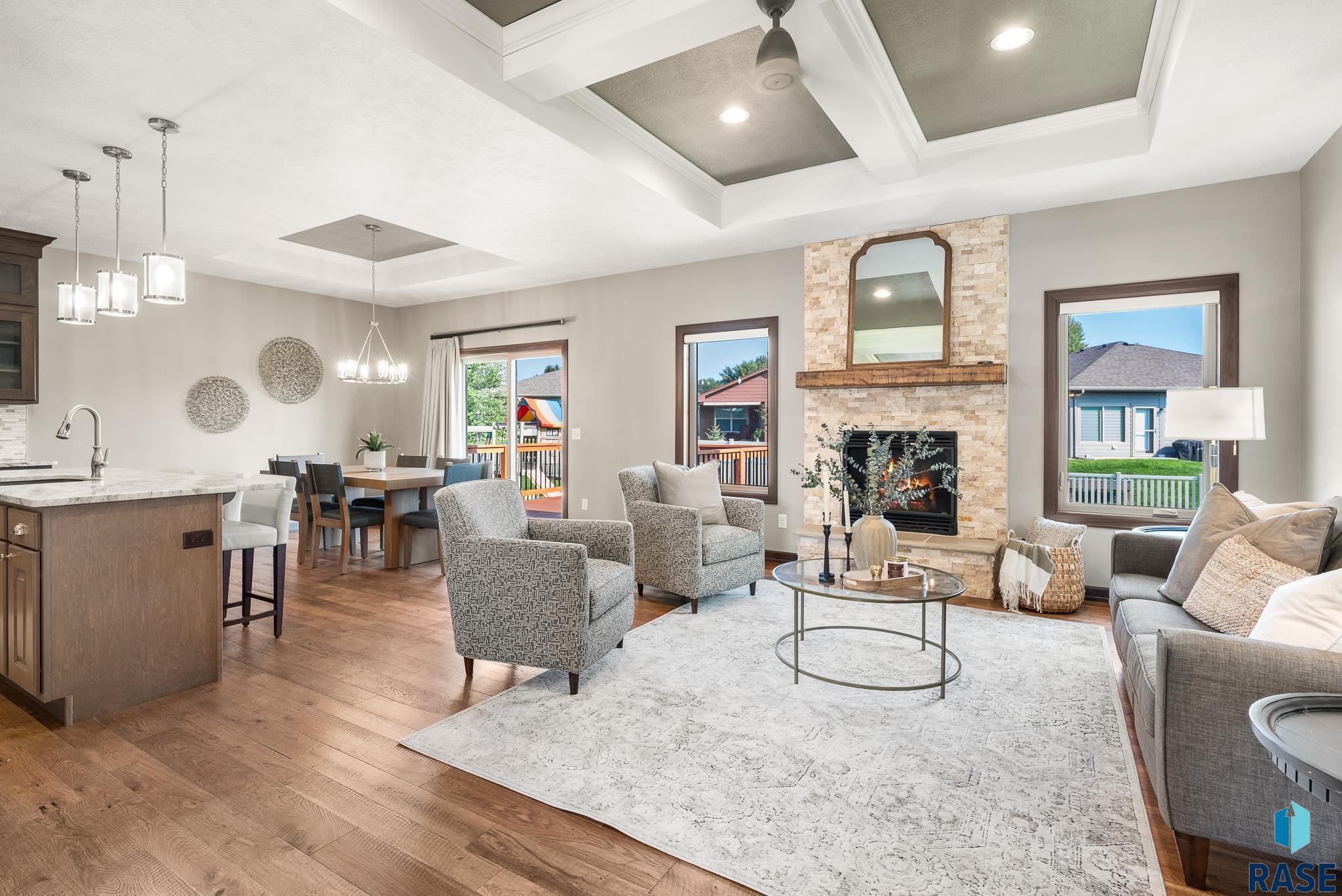 property viewer photo 16