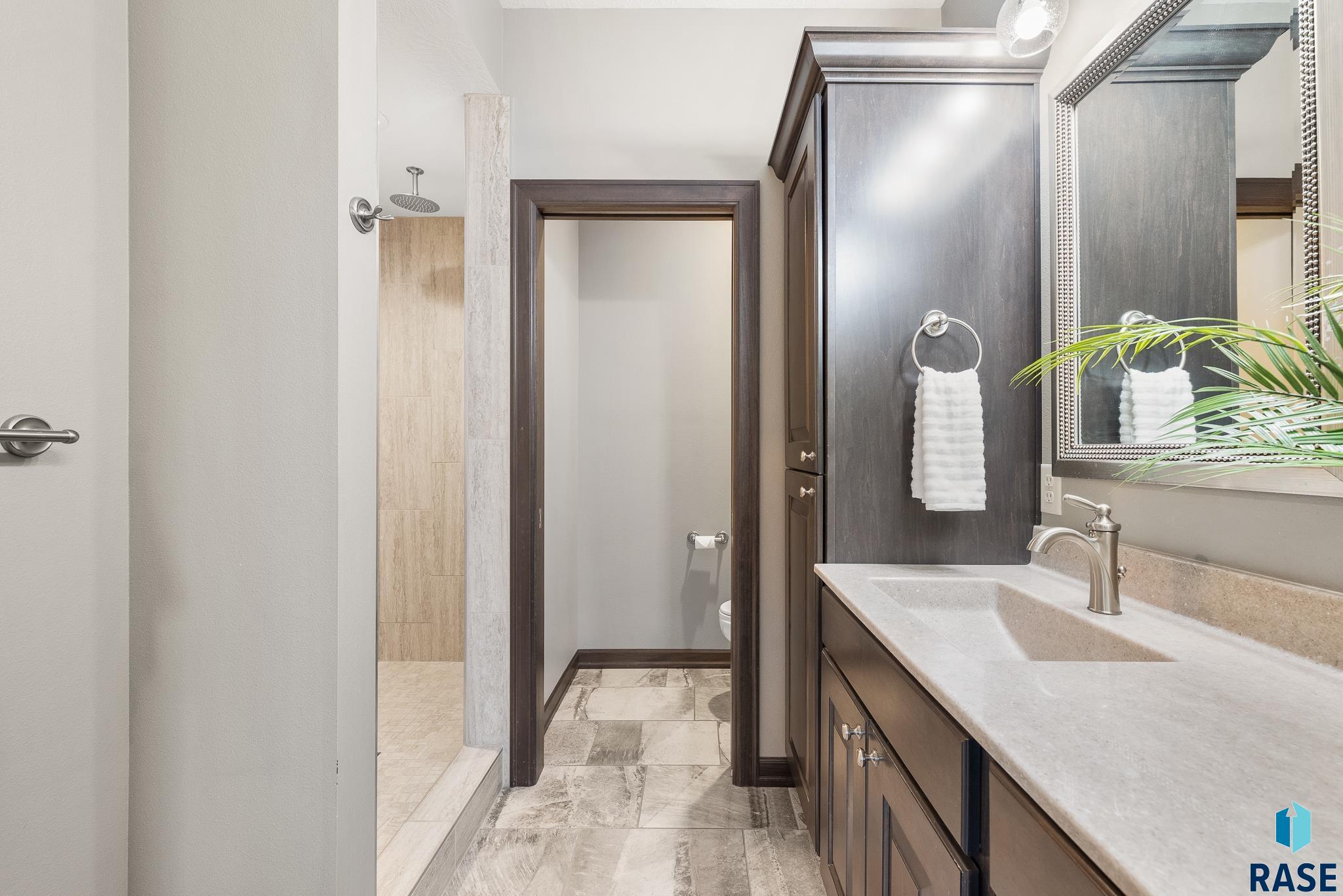 property viewer photo 21
