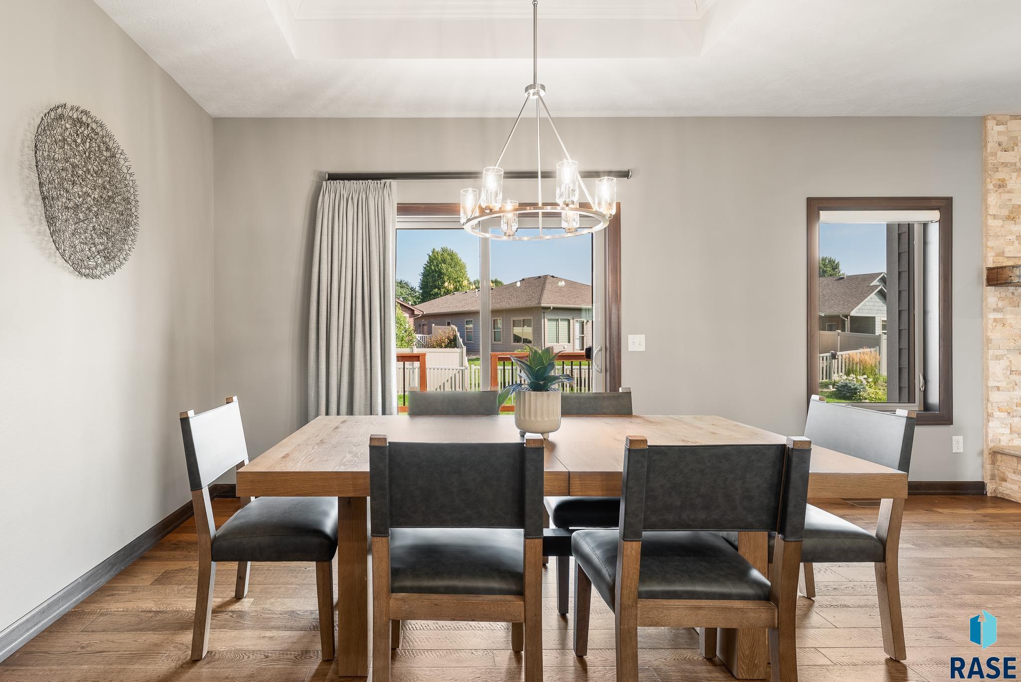 property viewer photo 5