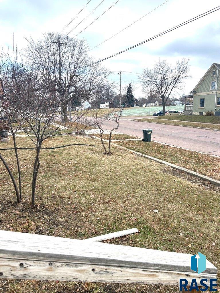 property viewer photo 22