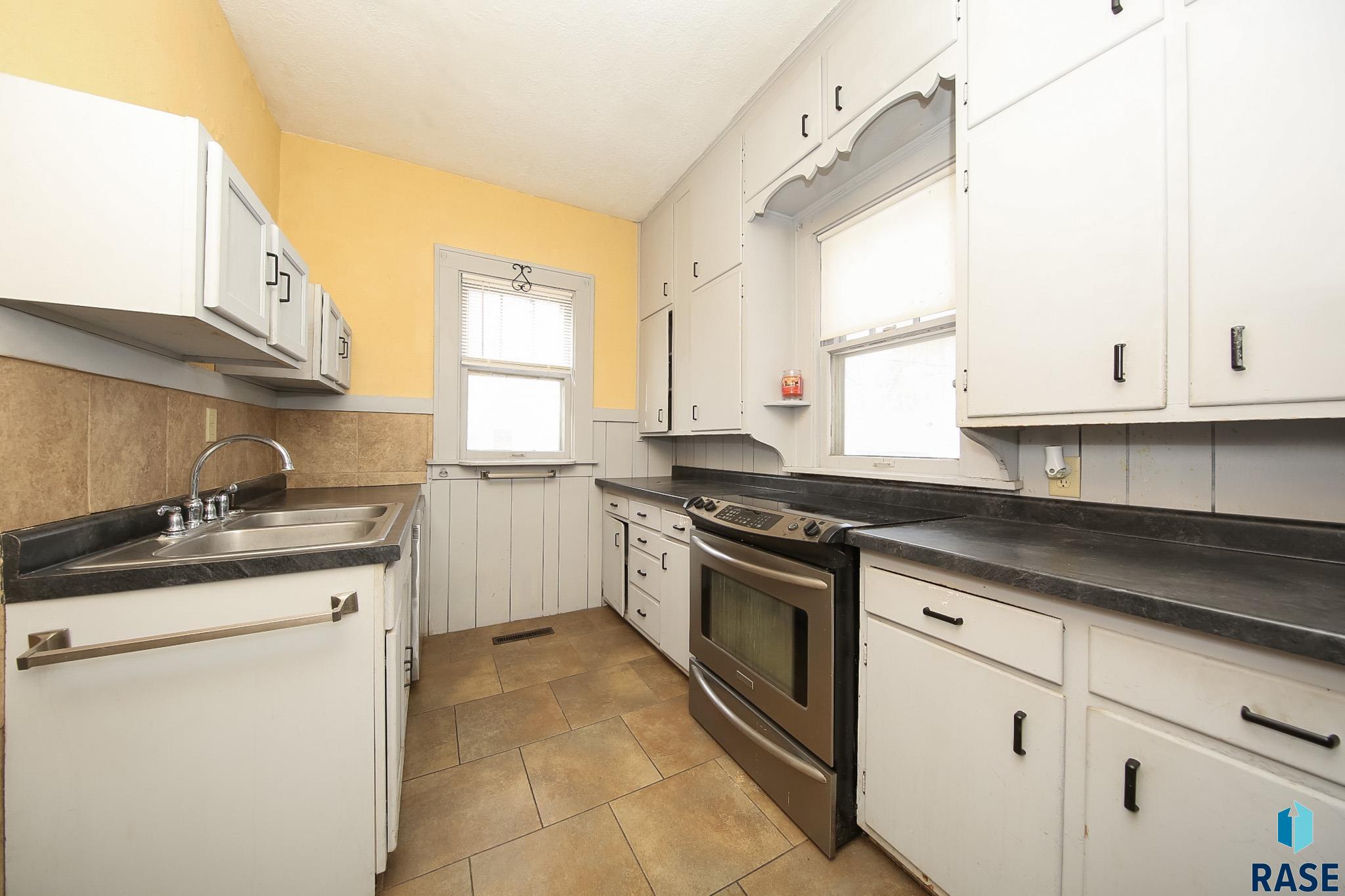property viewer photo 9