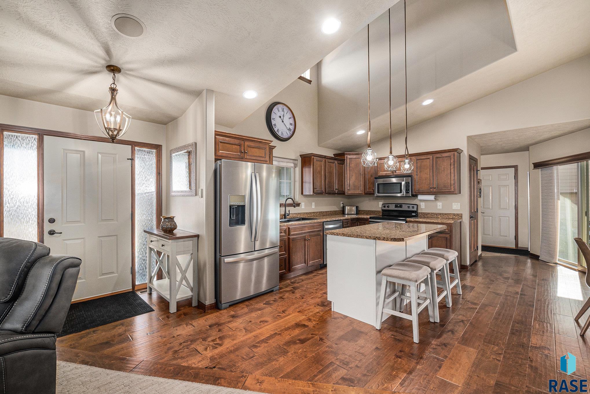 property viewer photo 1