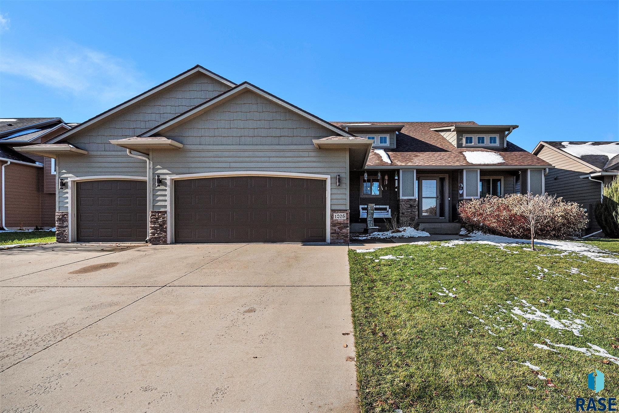 property viewer photo 23