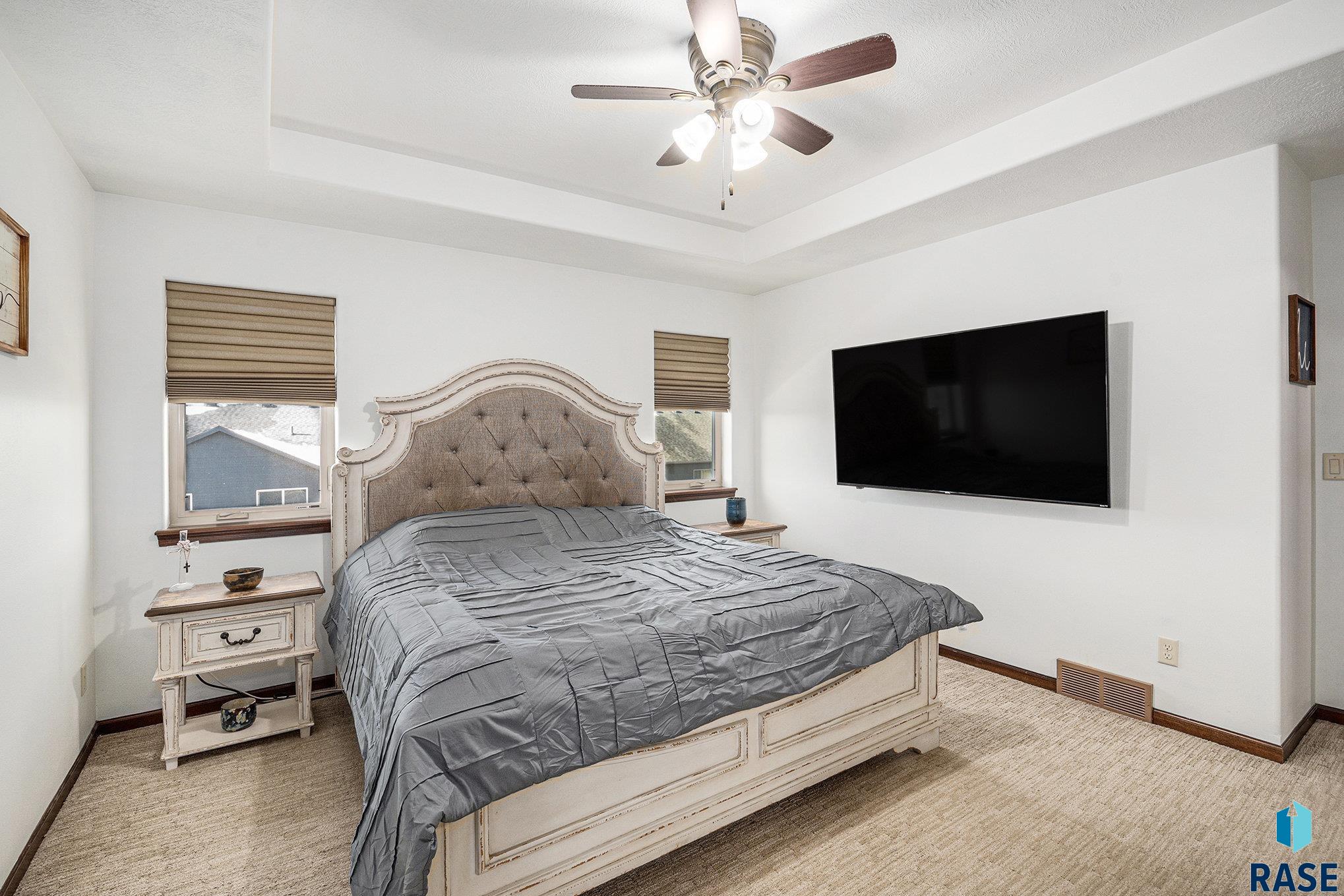 property viewer photo 8