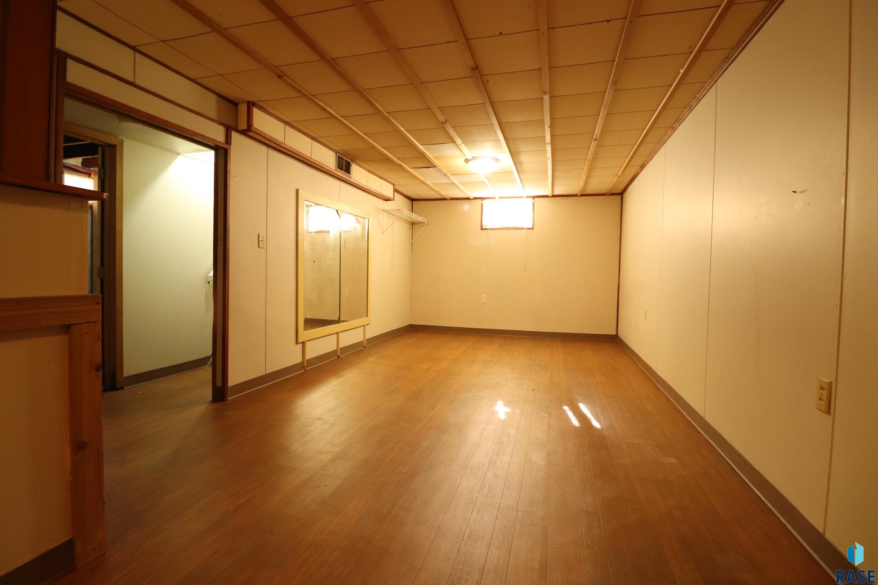 property viewer photo 29