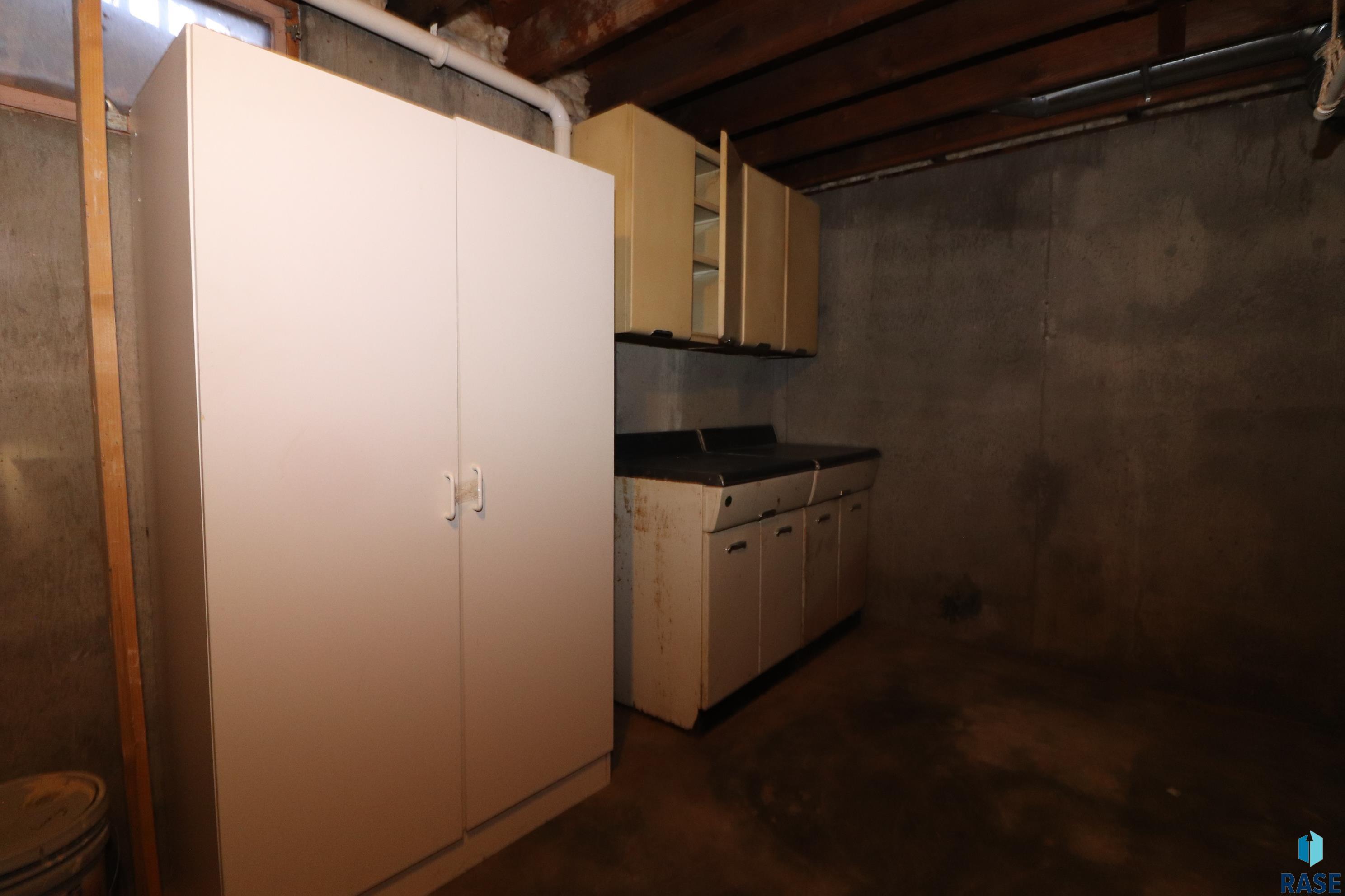 property viewer photo 30
