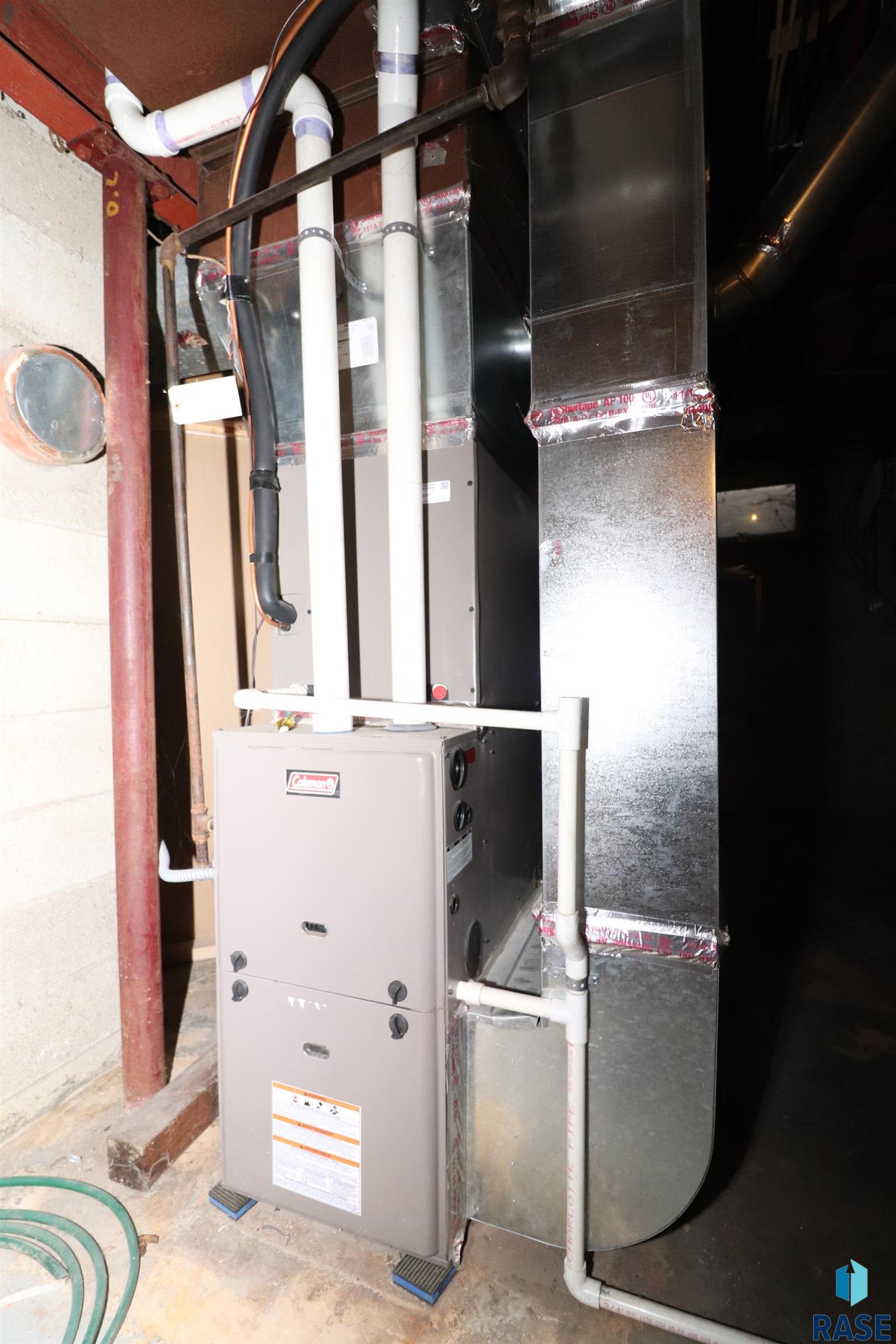 property viewer photo 33