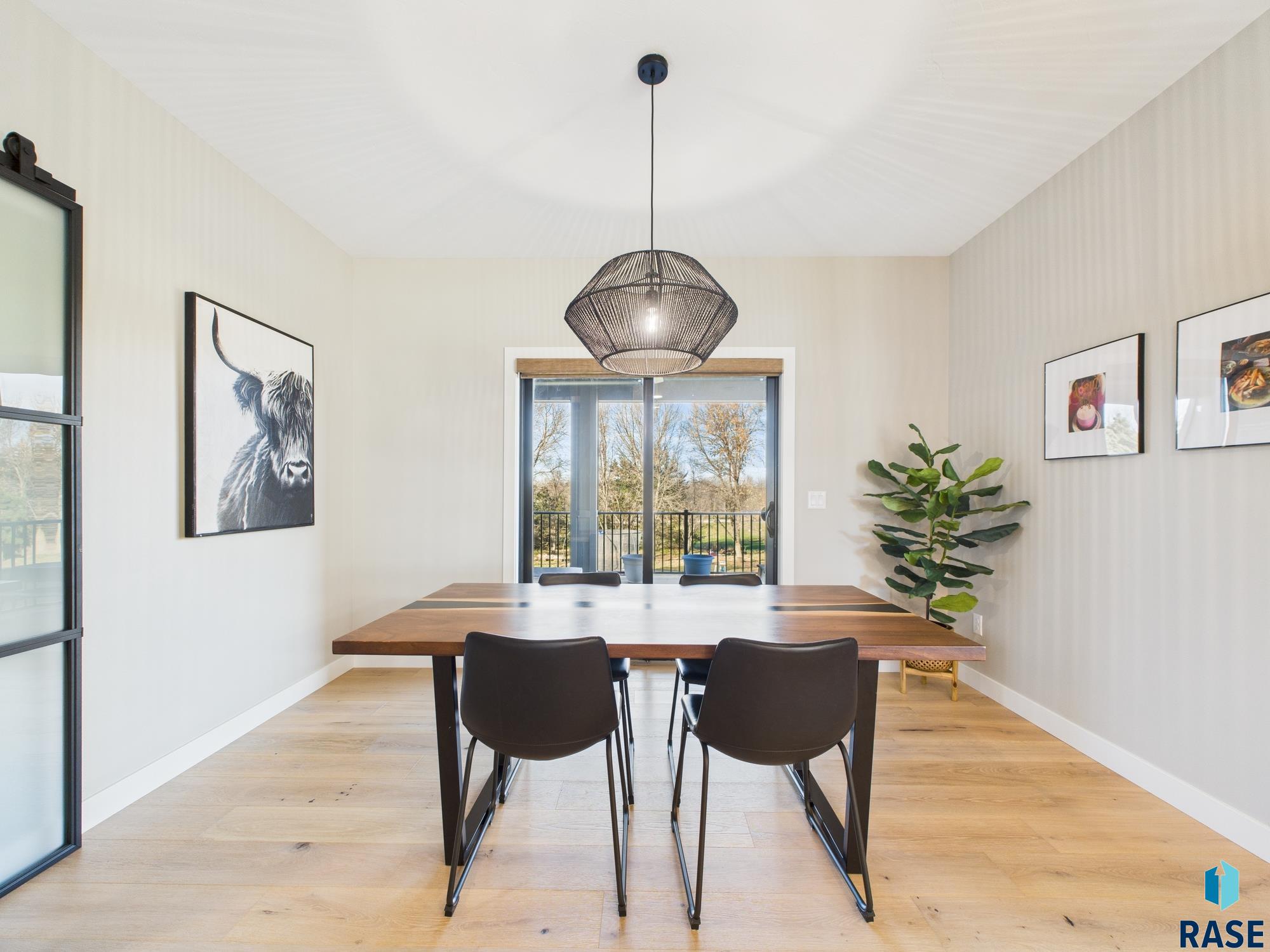 property viewer photo 13