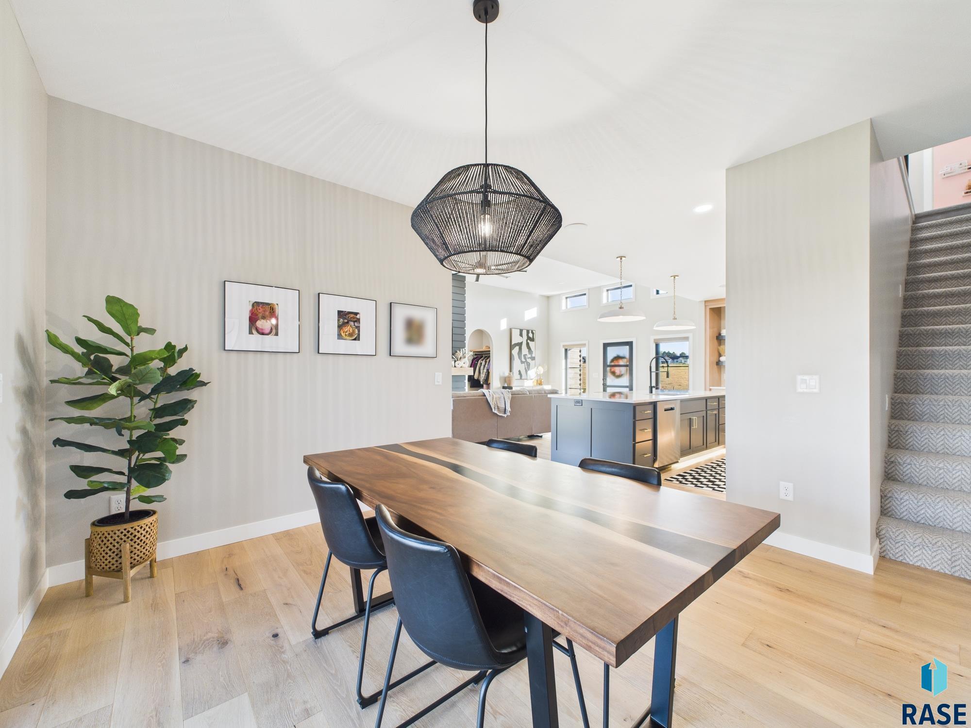 property viewer photo 14