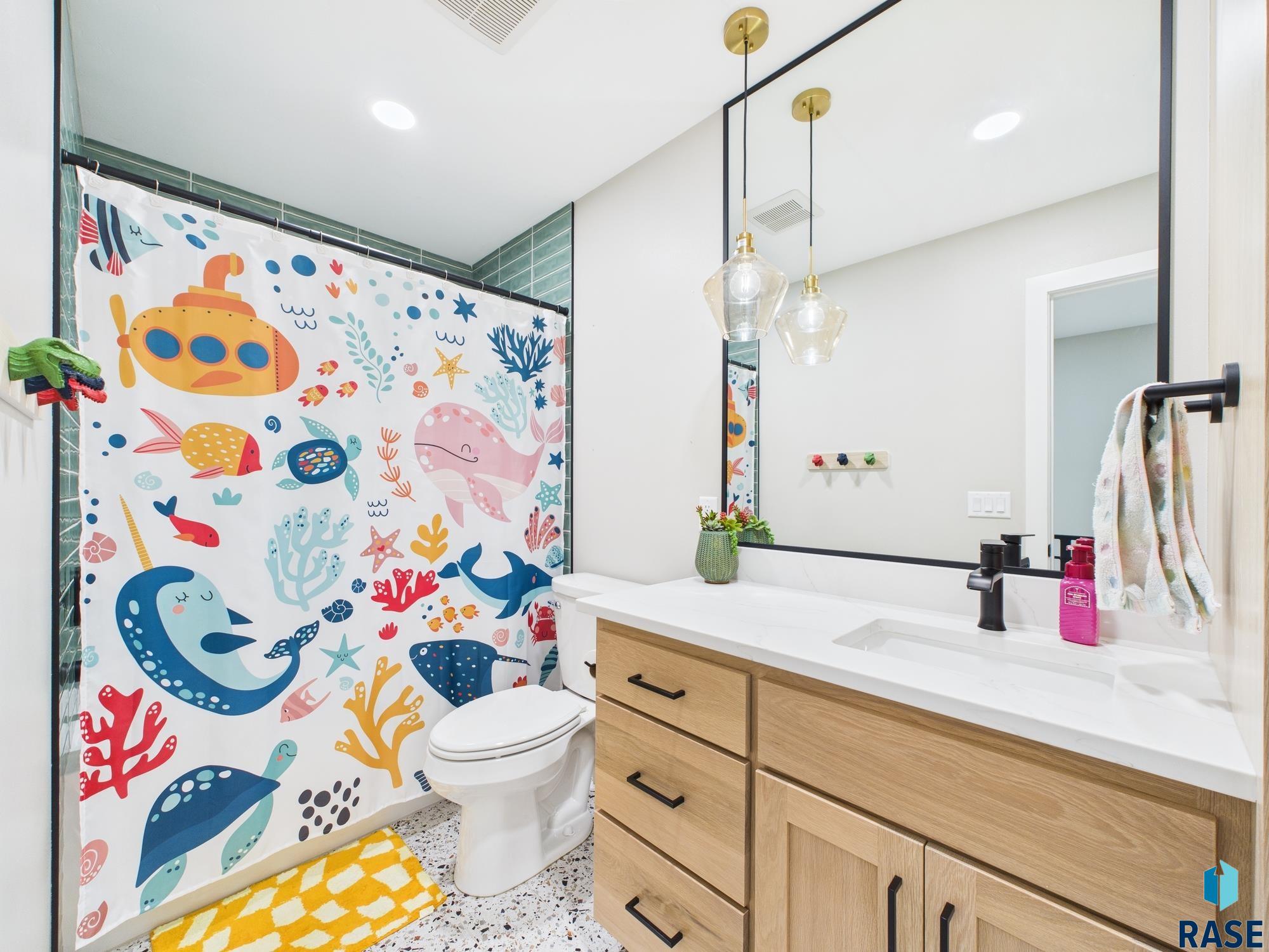 property viewer photo 23