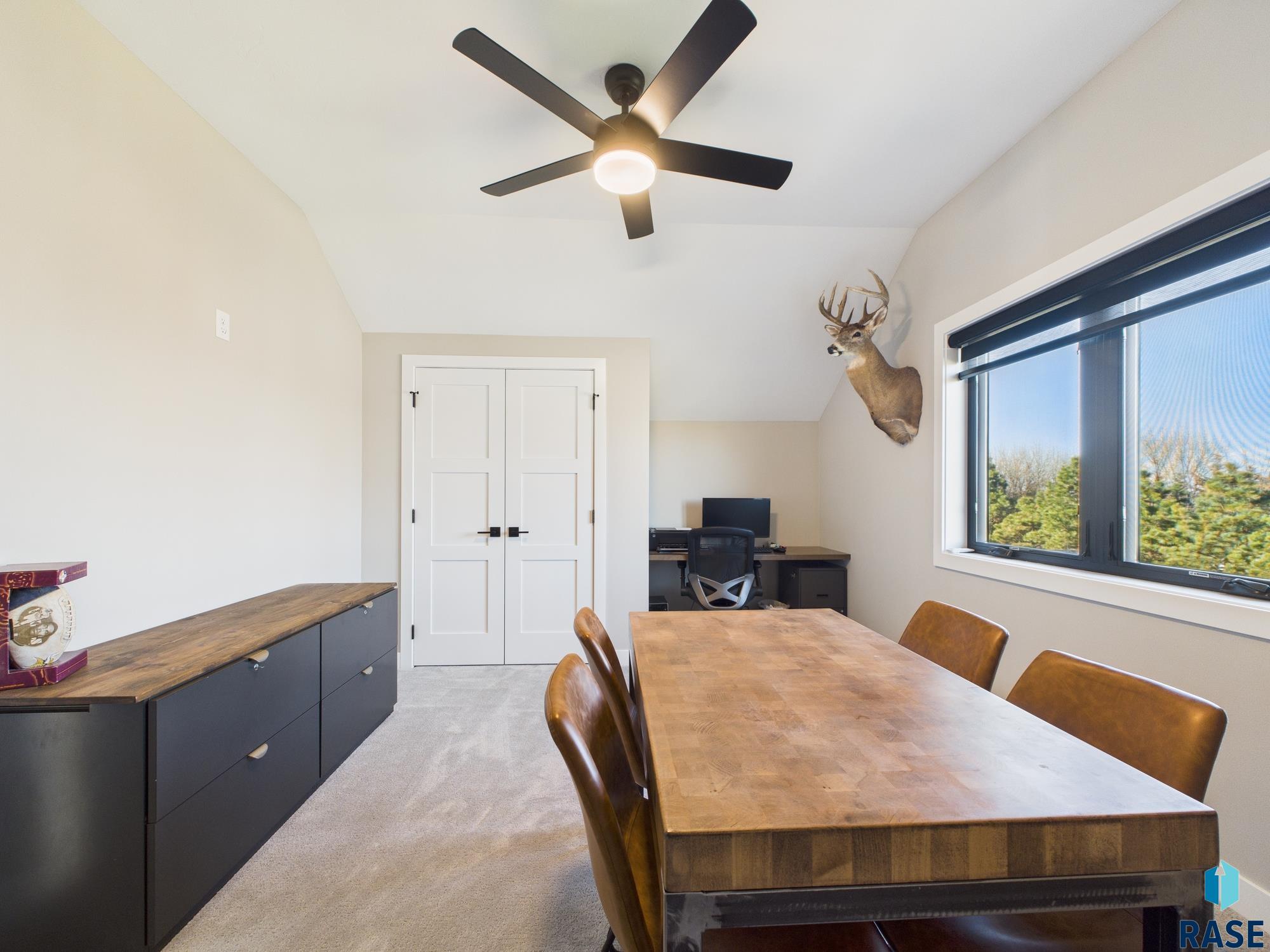 property viewer photo 30