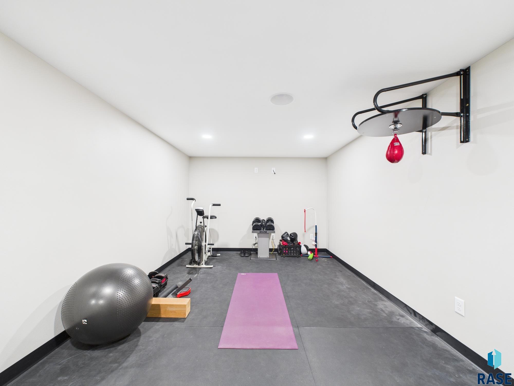 property viewer photo 32