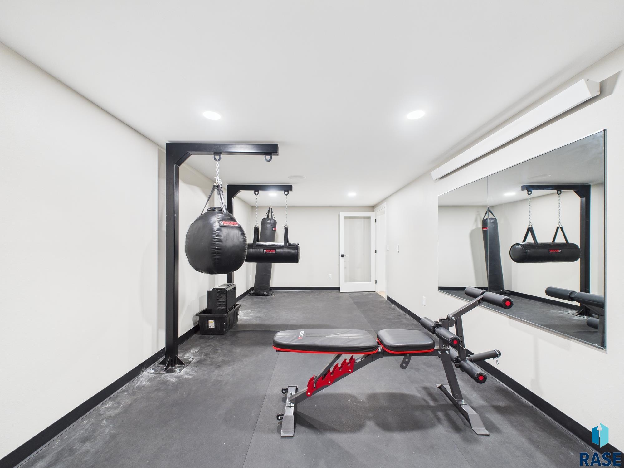 property viewer photo 33