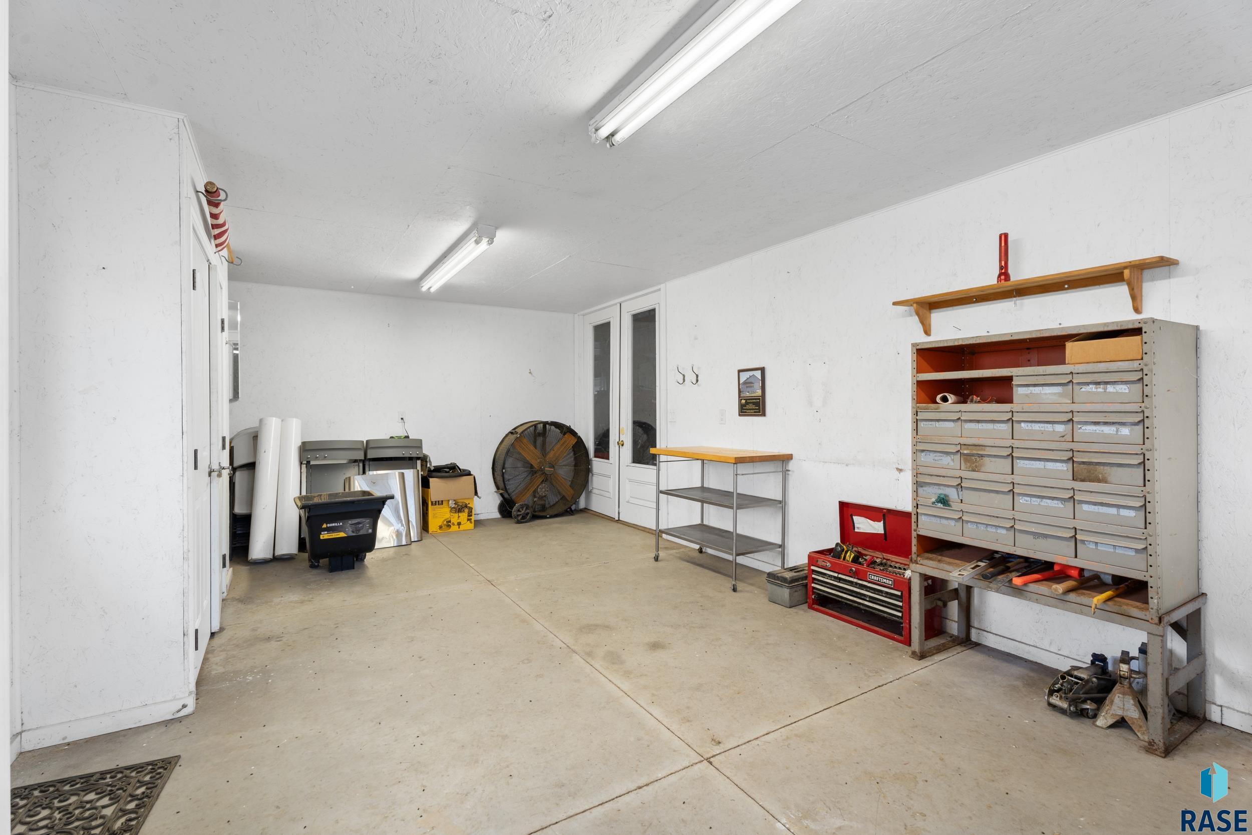 main property photo 80