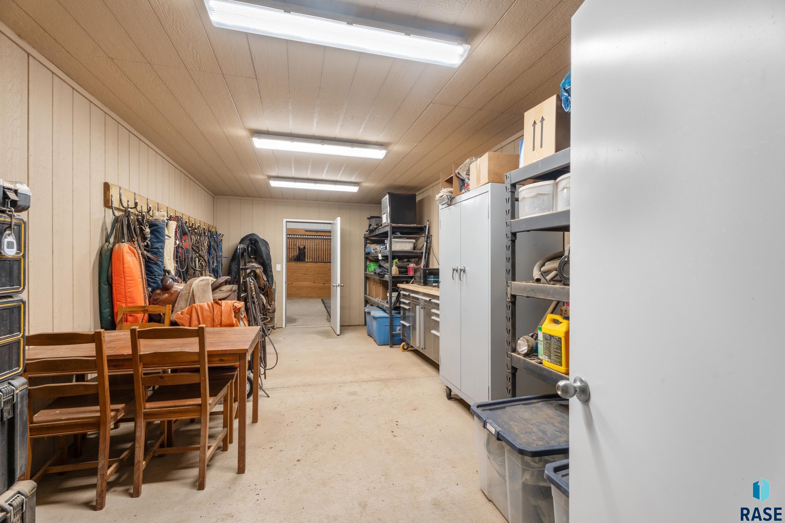 main property photo 88
