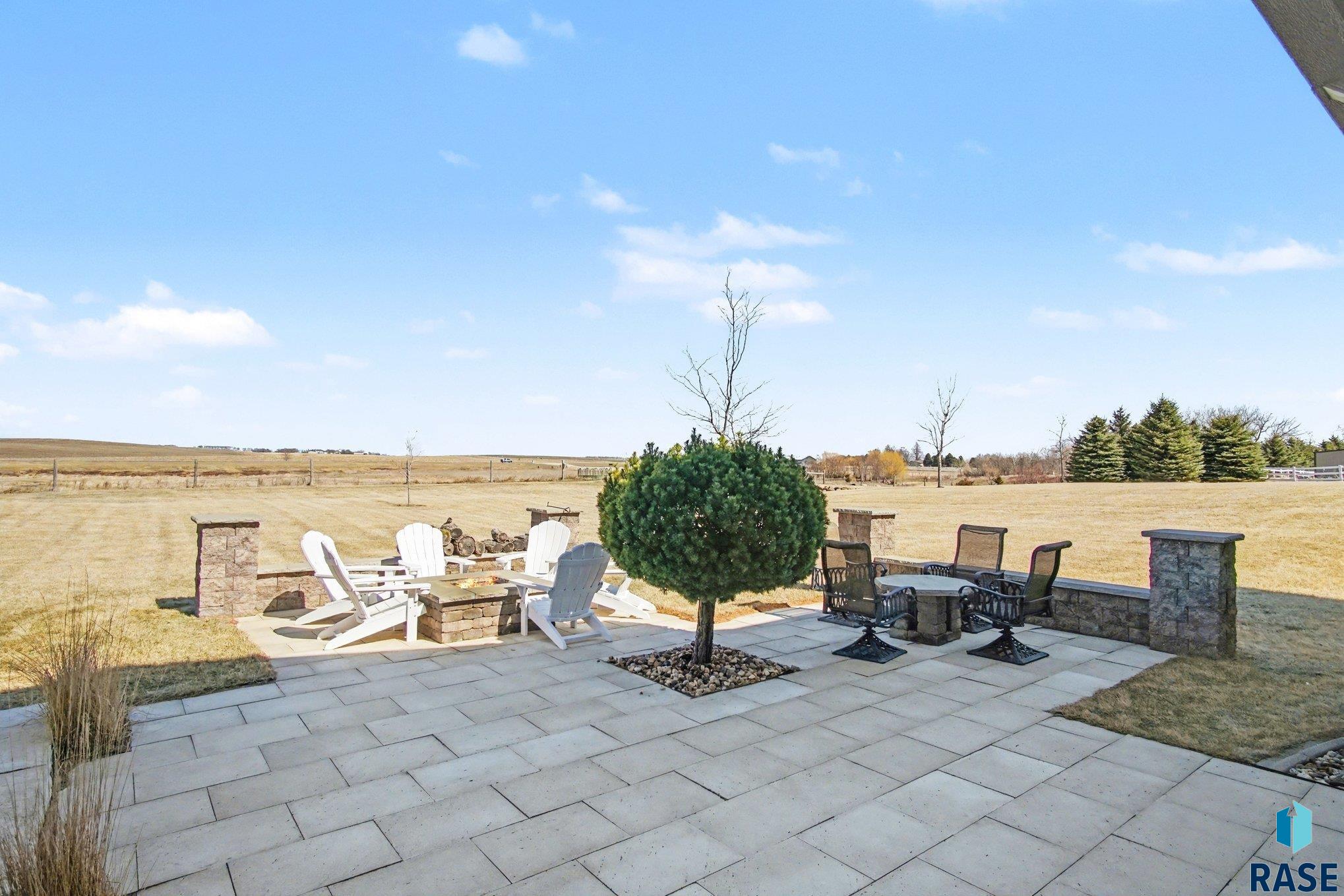 main property photo 49