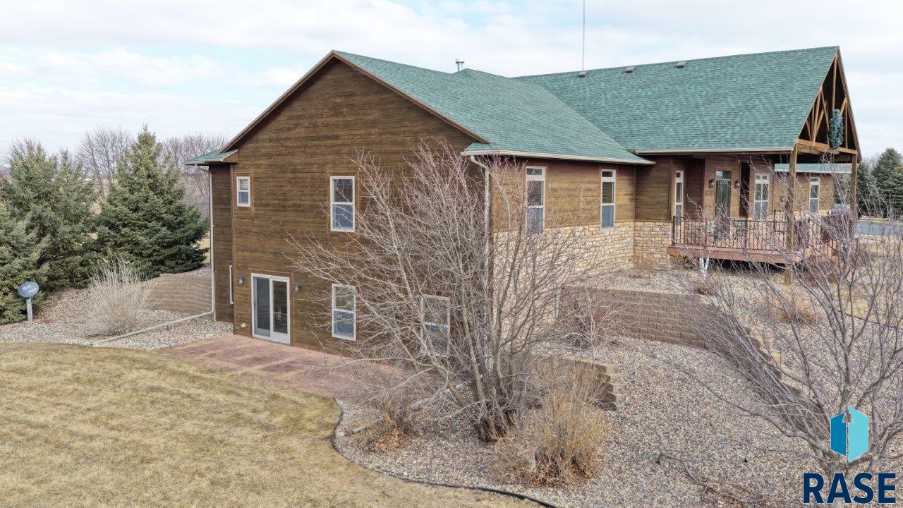 main property photo 68