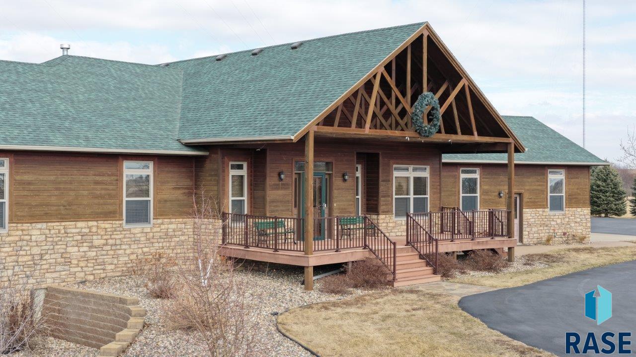 main property photo 70