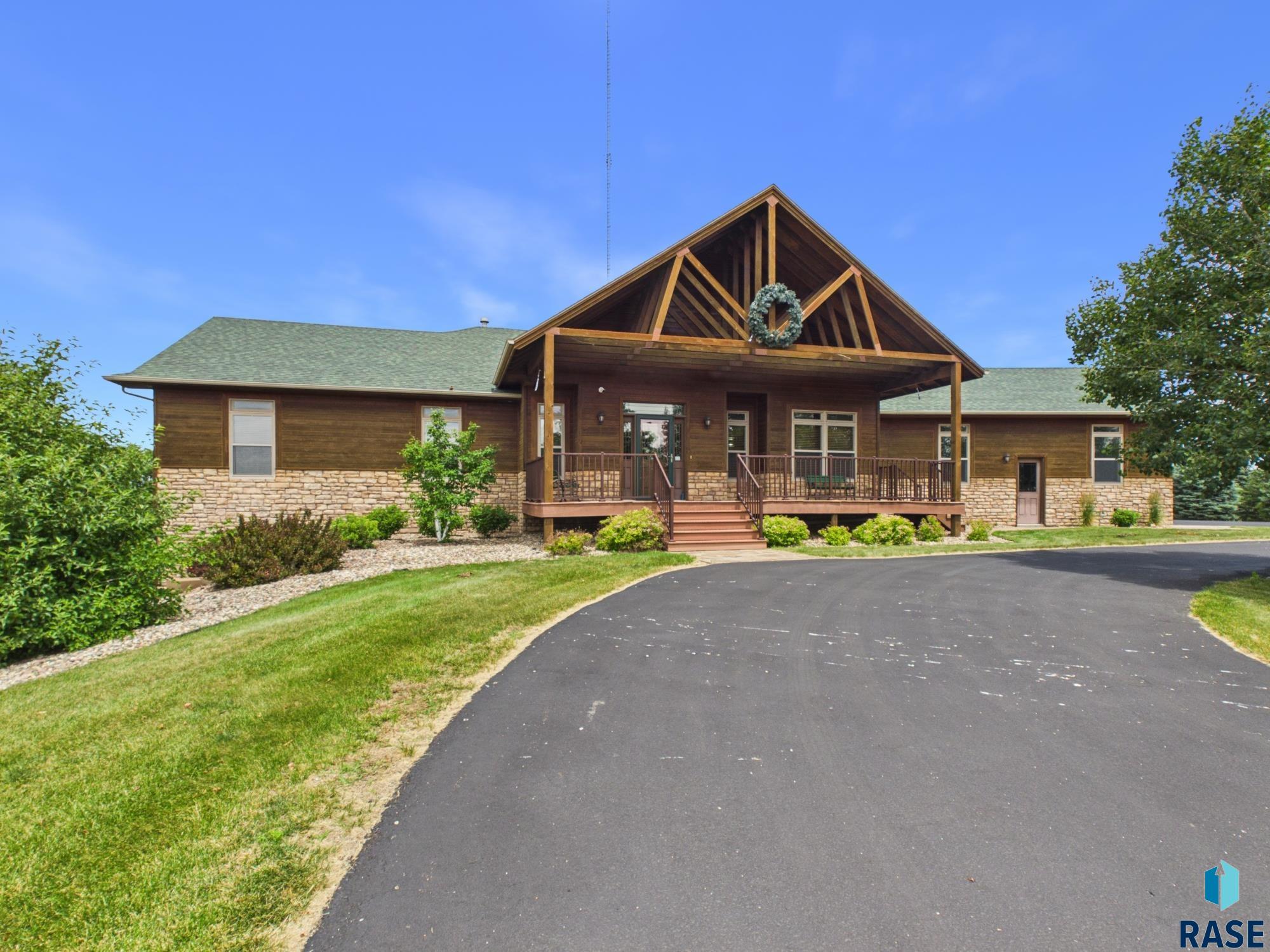main property photo 75