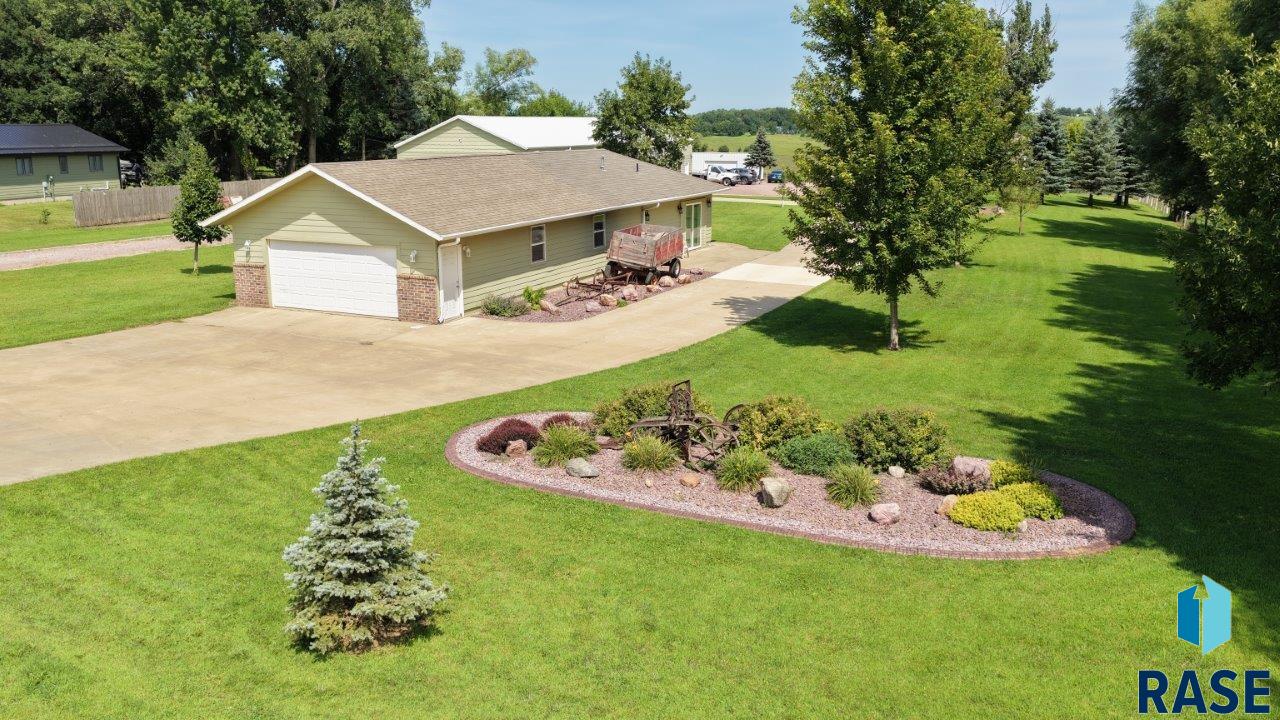 main property photo 61