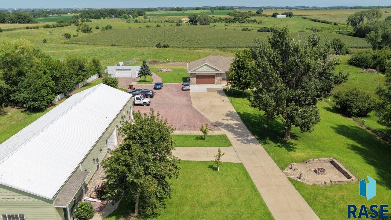 main property photo 67