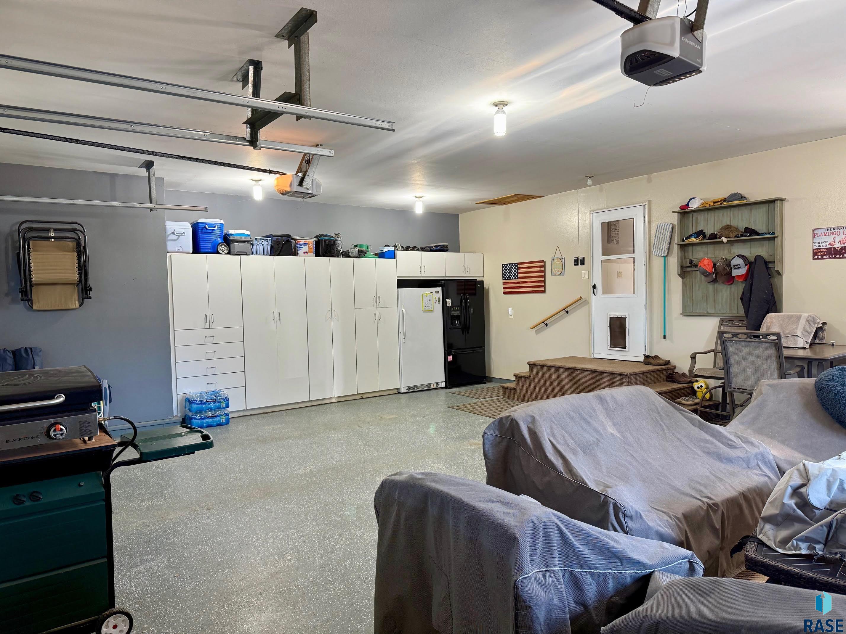 main property photo 60