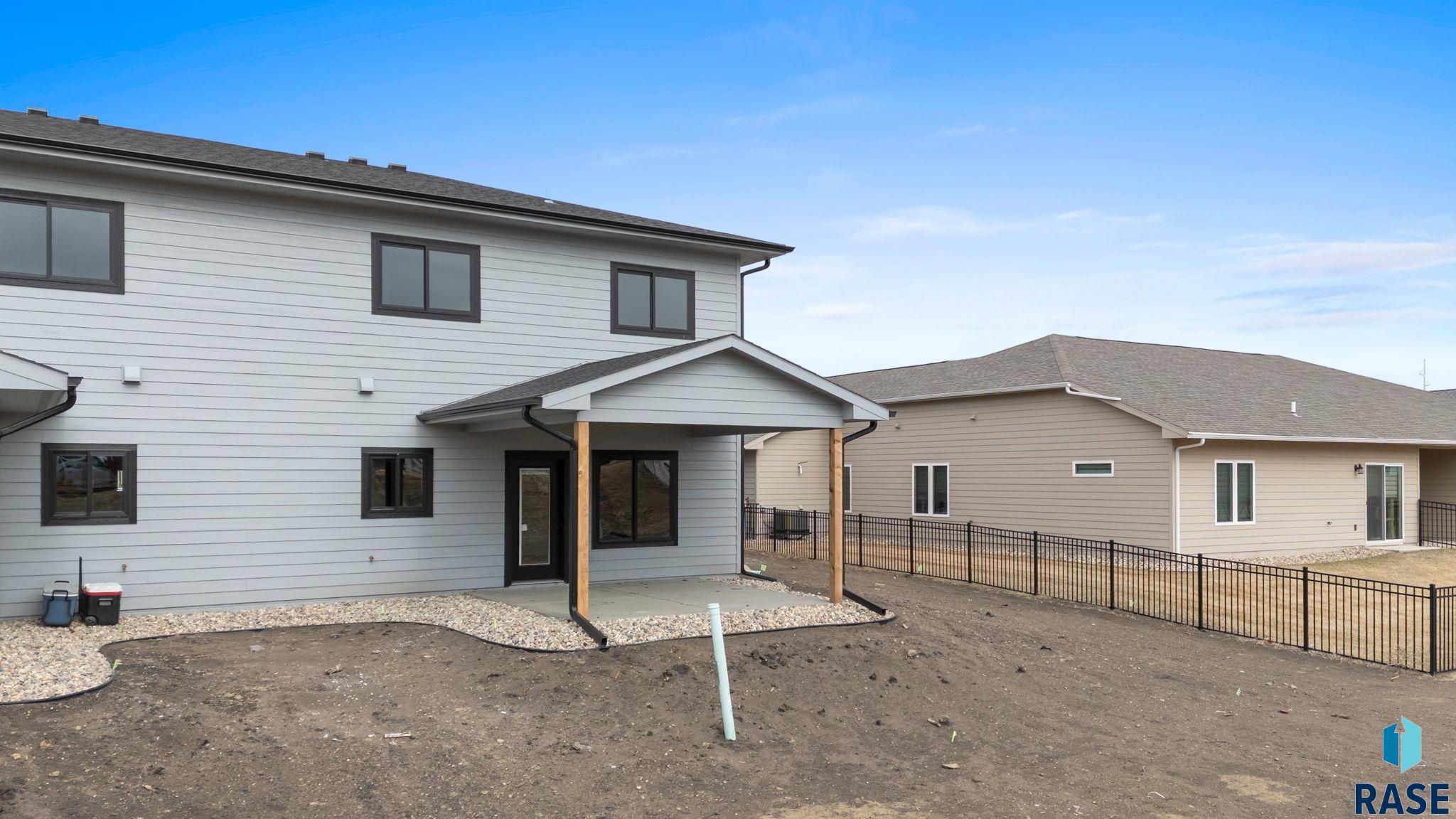 main property photo 60