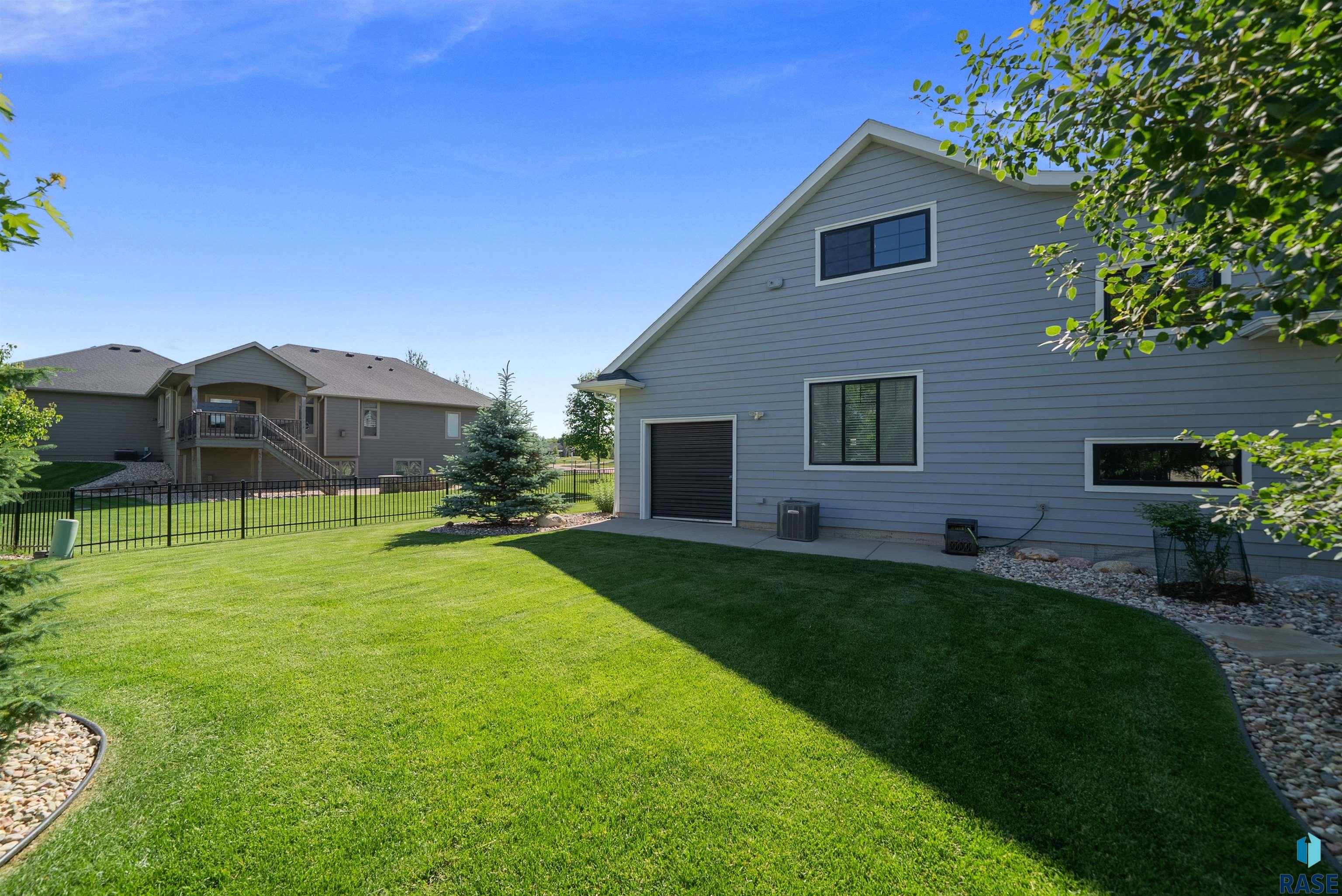 main property photo 71
