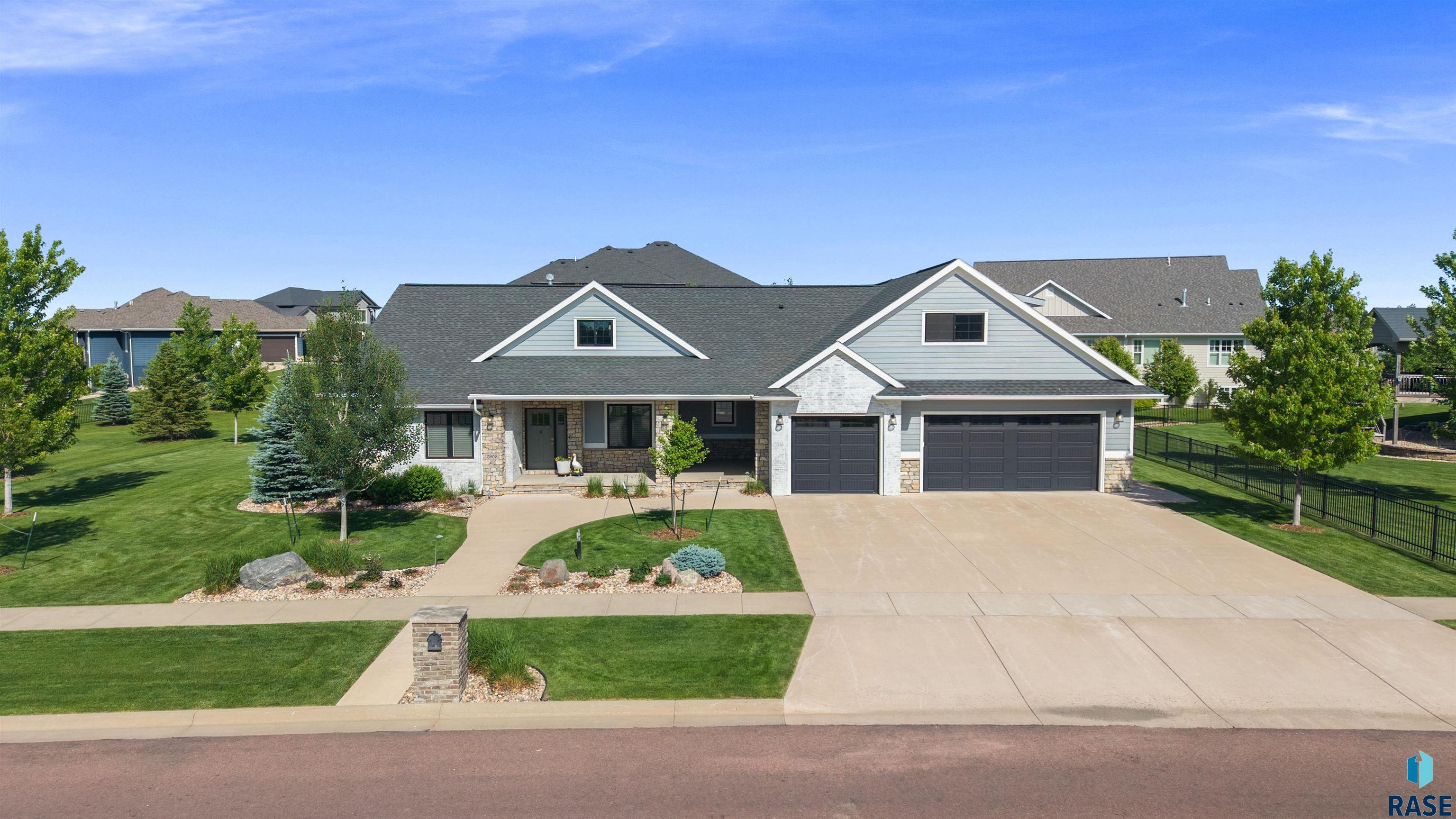 main property photo 77