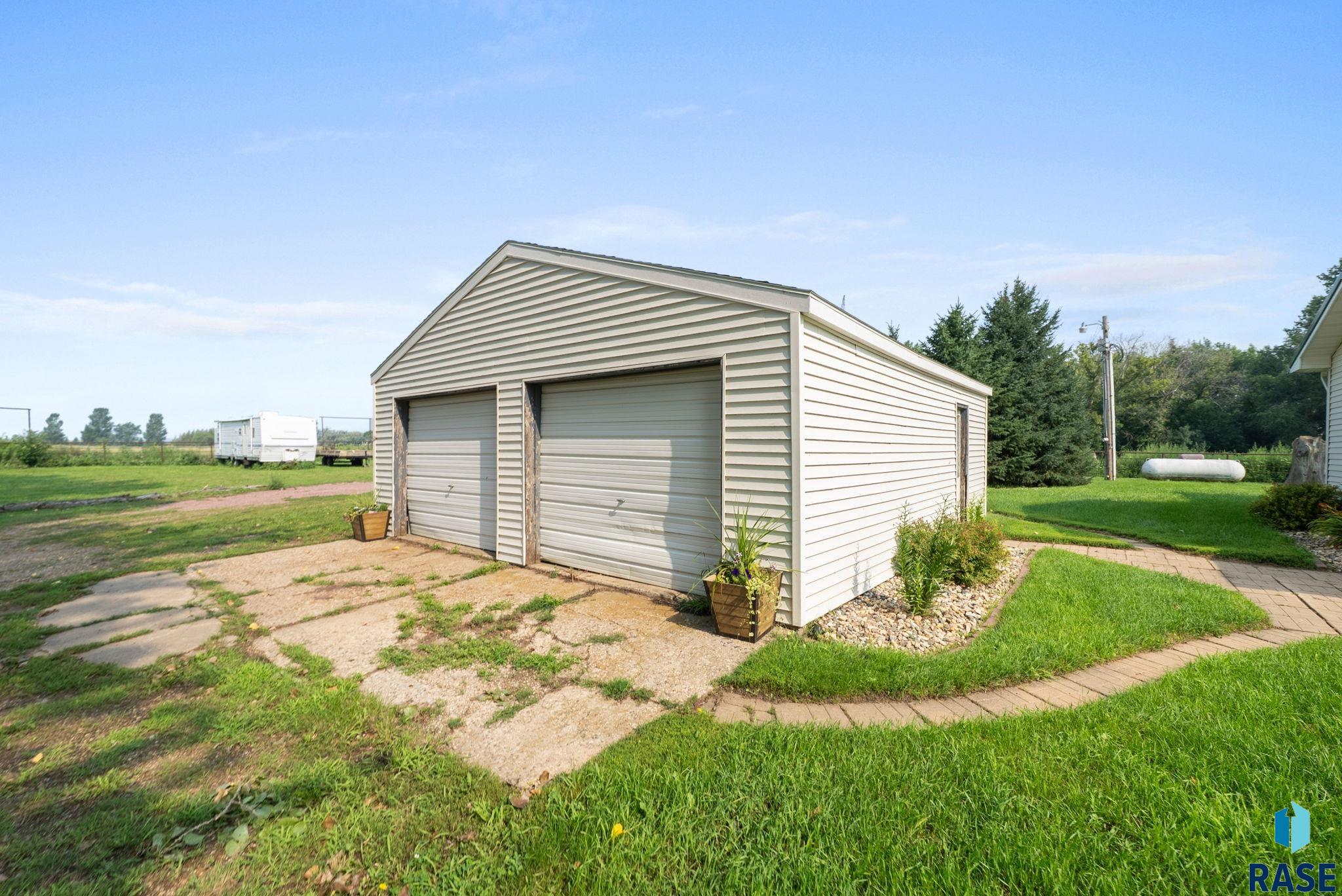 main property photo 57