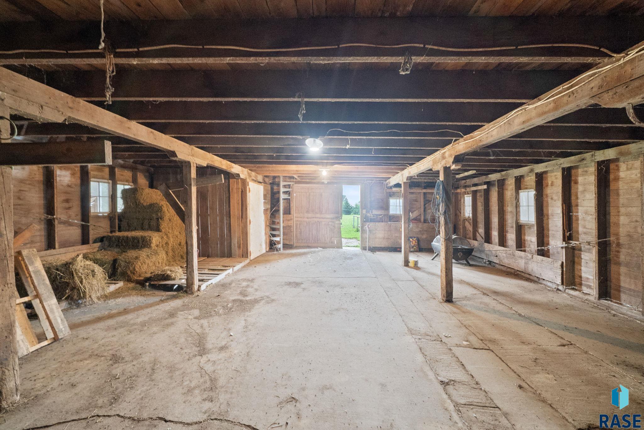 main property photo 59