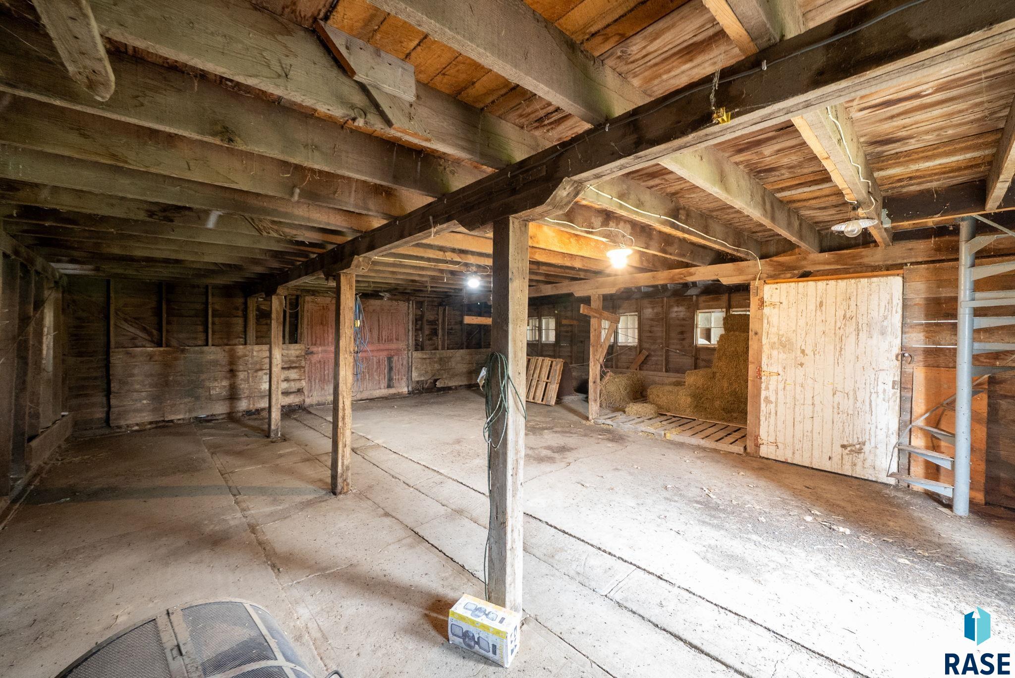 main property photo 61