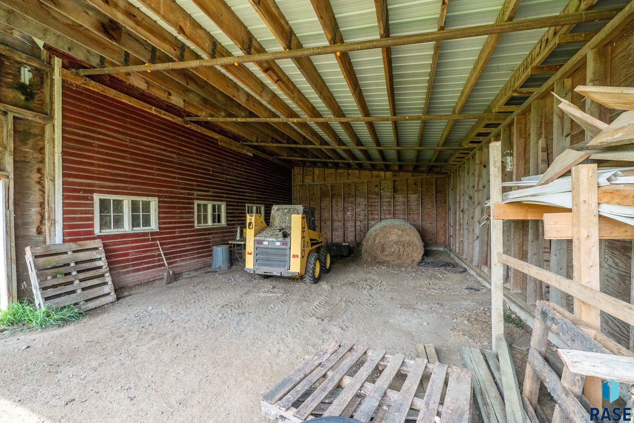 main property photo 65