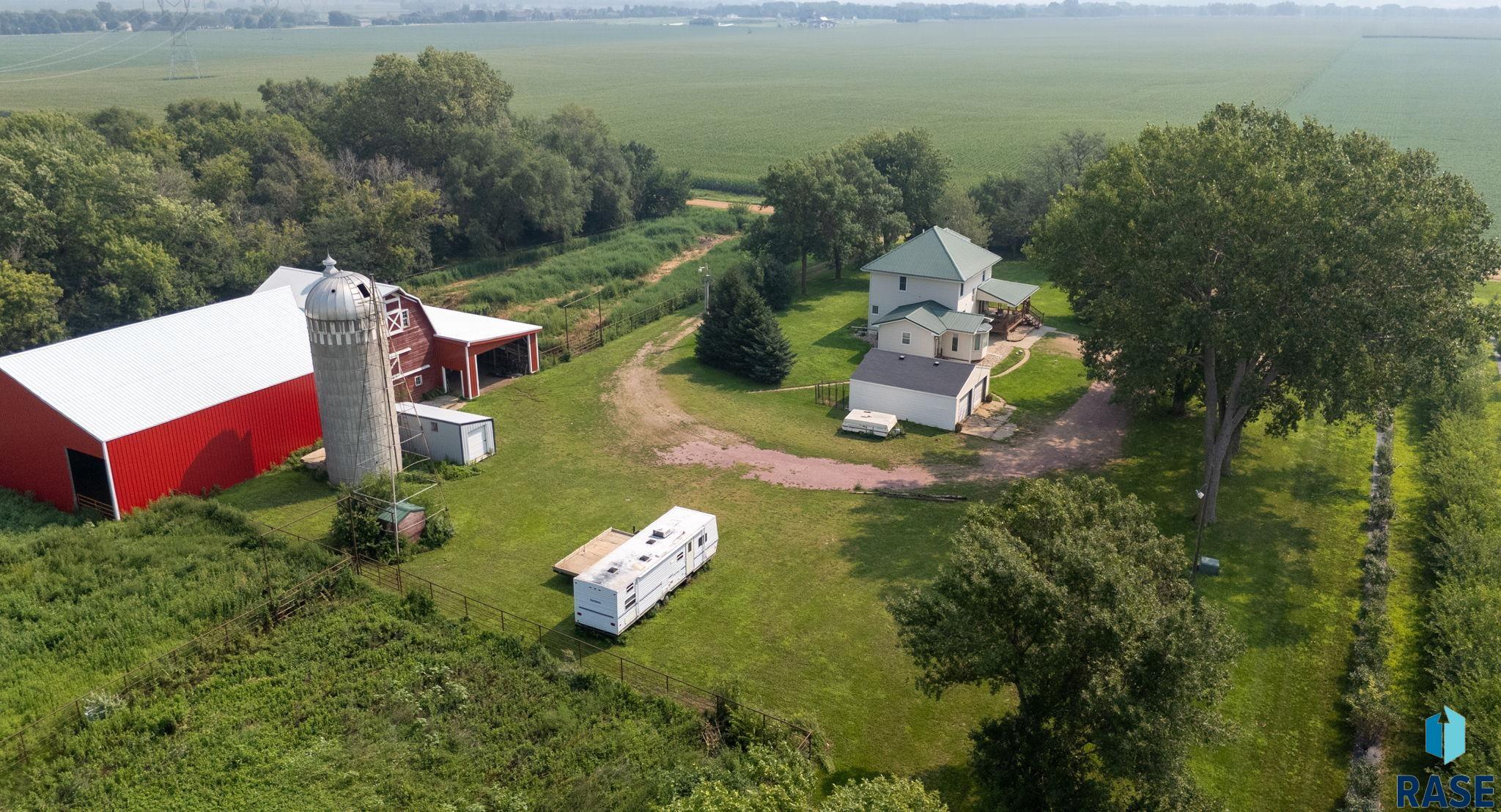 main property photo 67