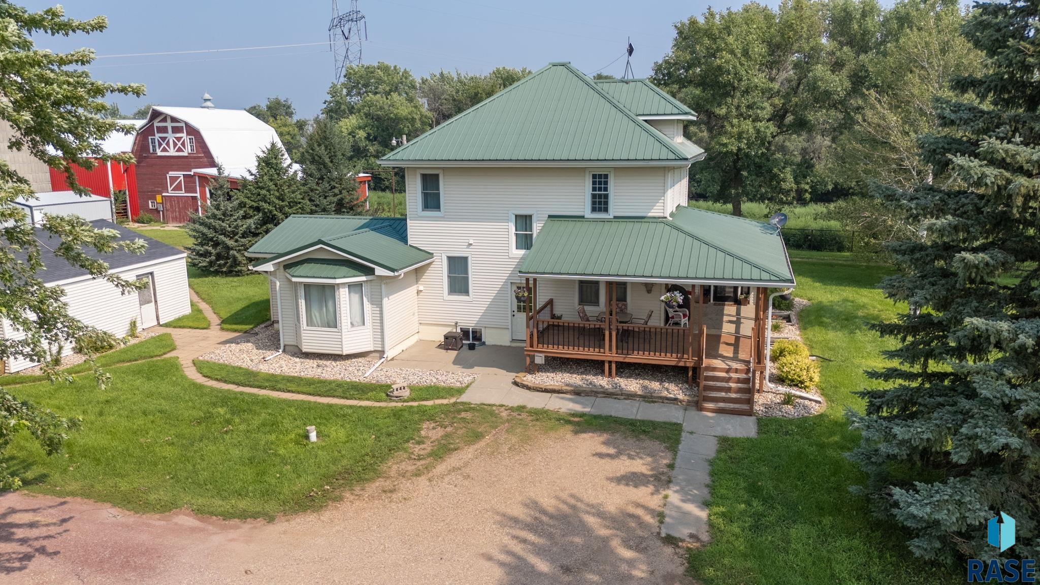main property photo 75