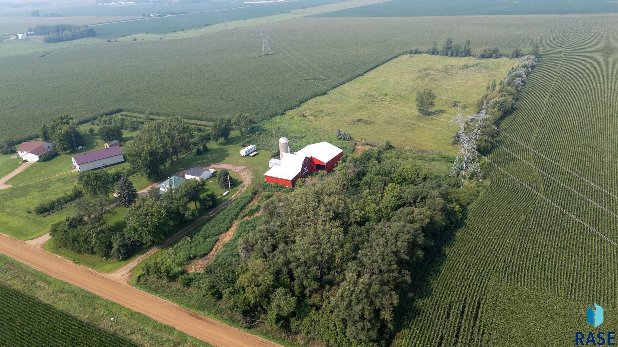 main property photo 81