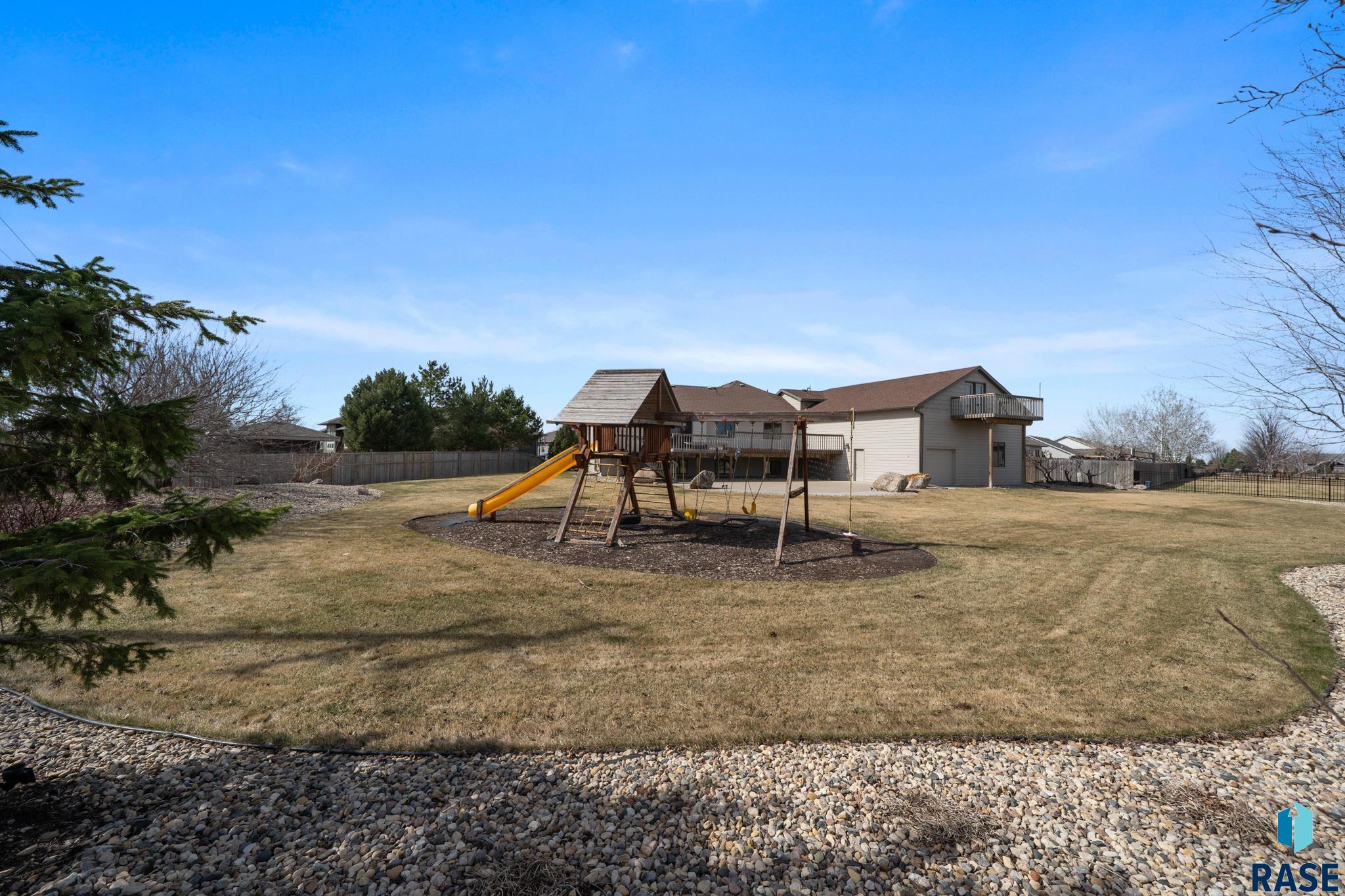 main property photo 61