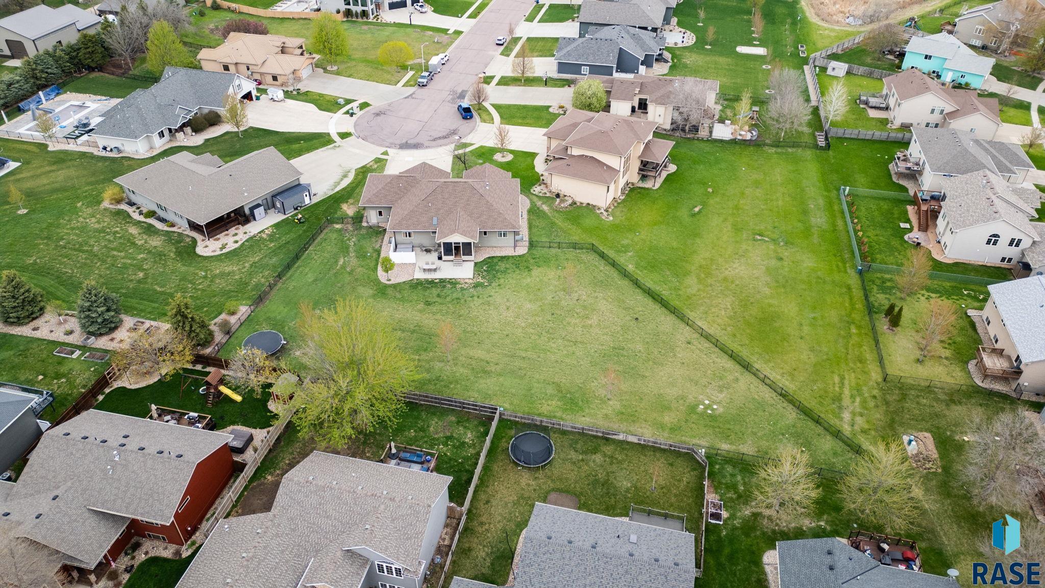 main property photo 64
