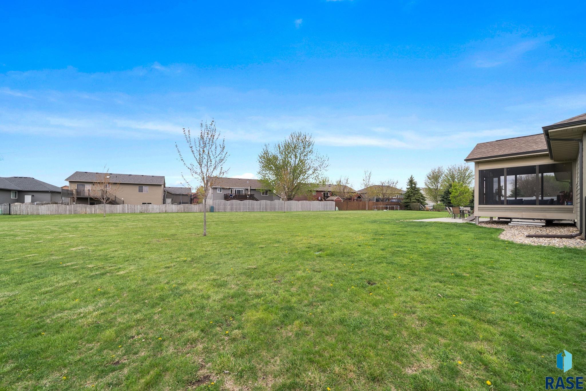 main property photo 79