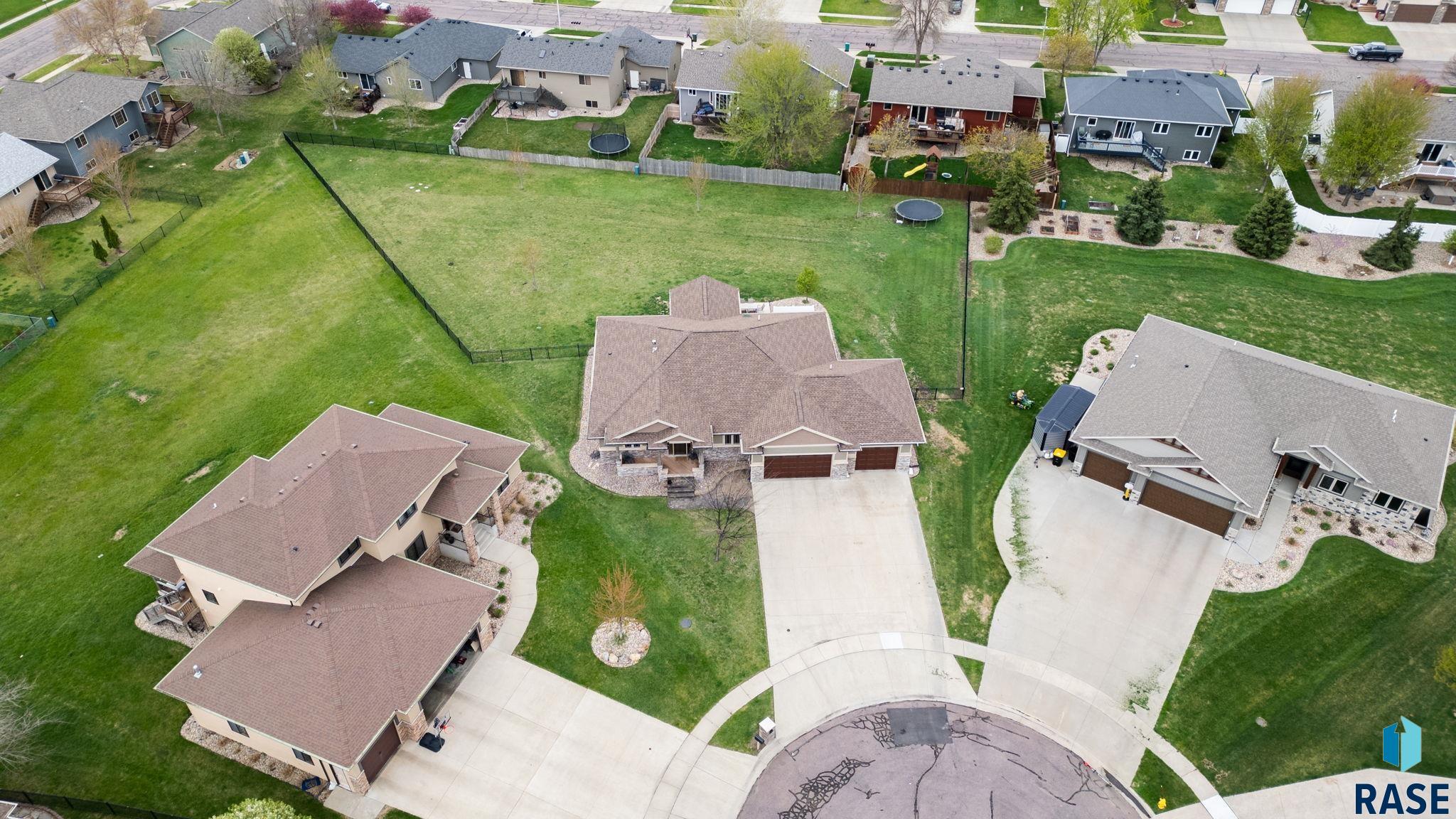 main property photo 82