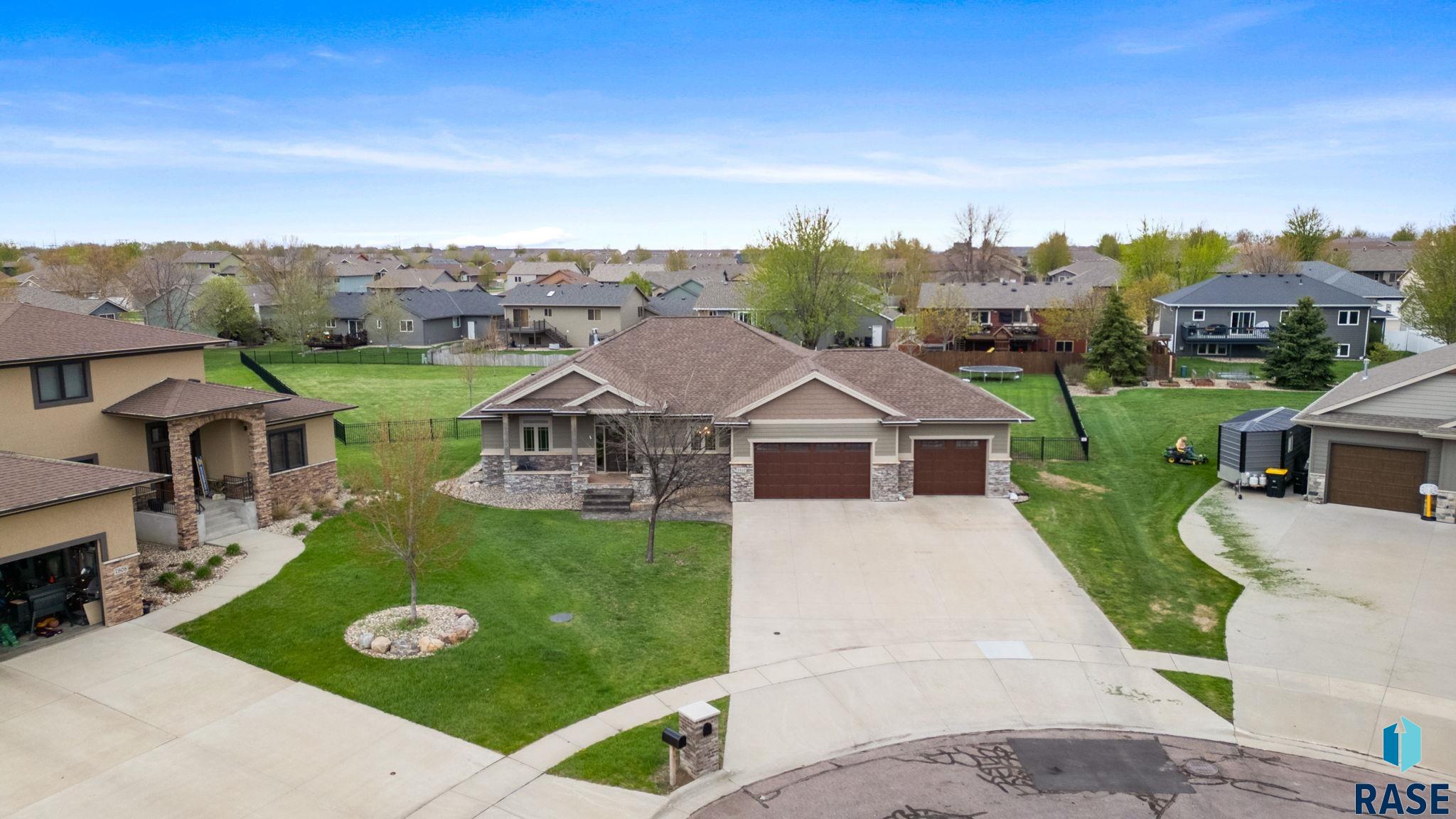 main property photo 87