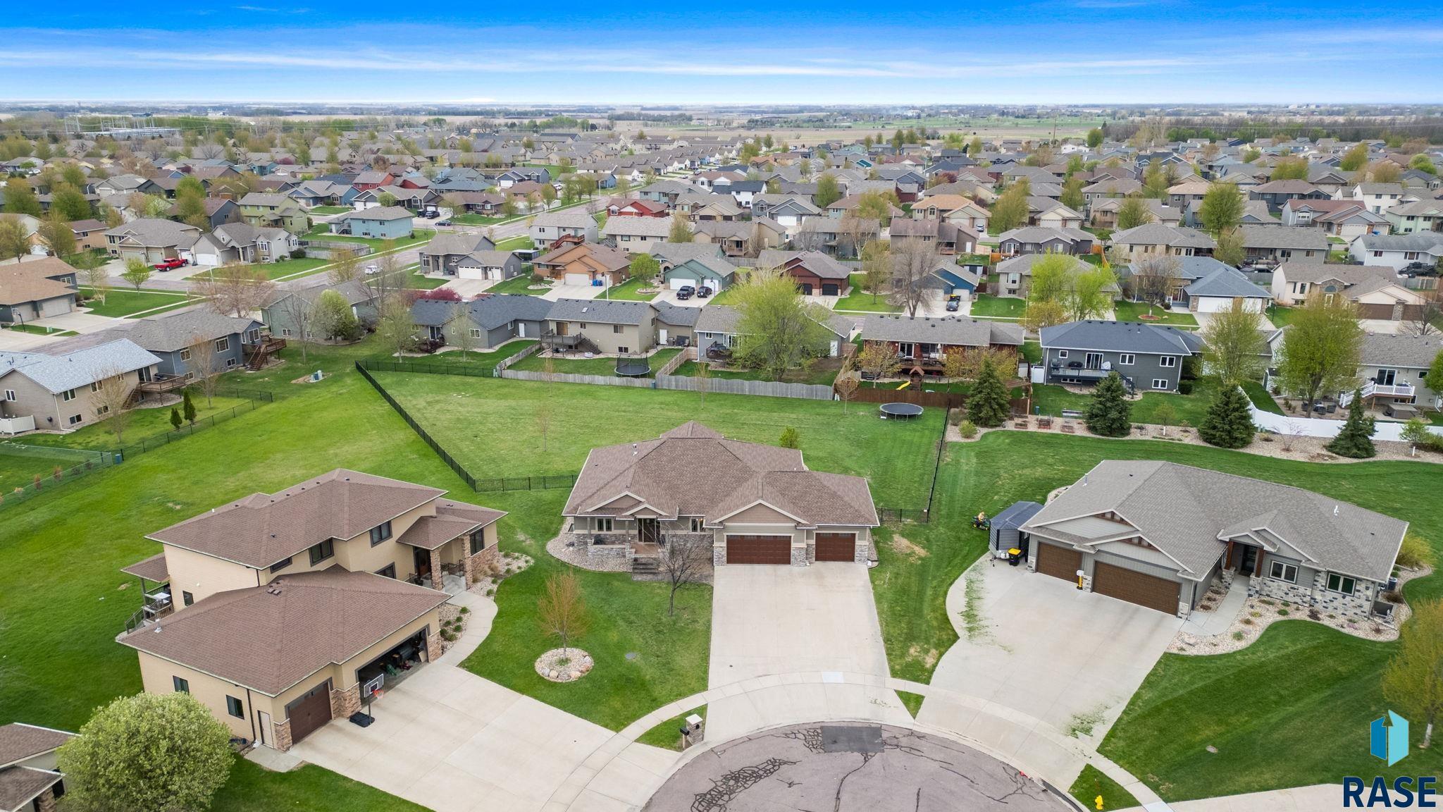 main property photo 93