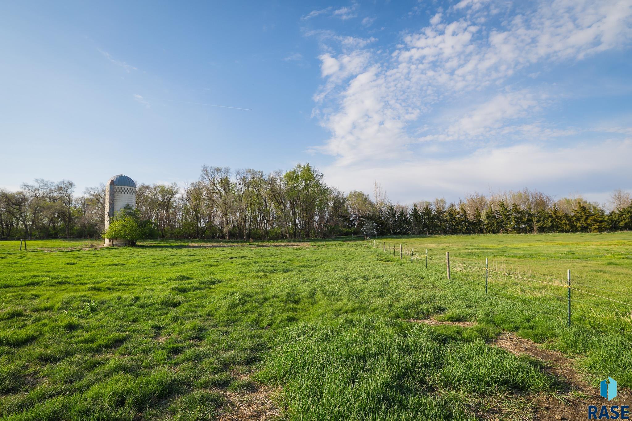 main property photo 65