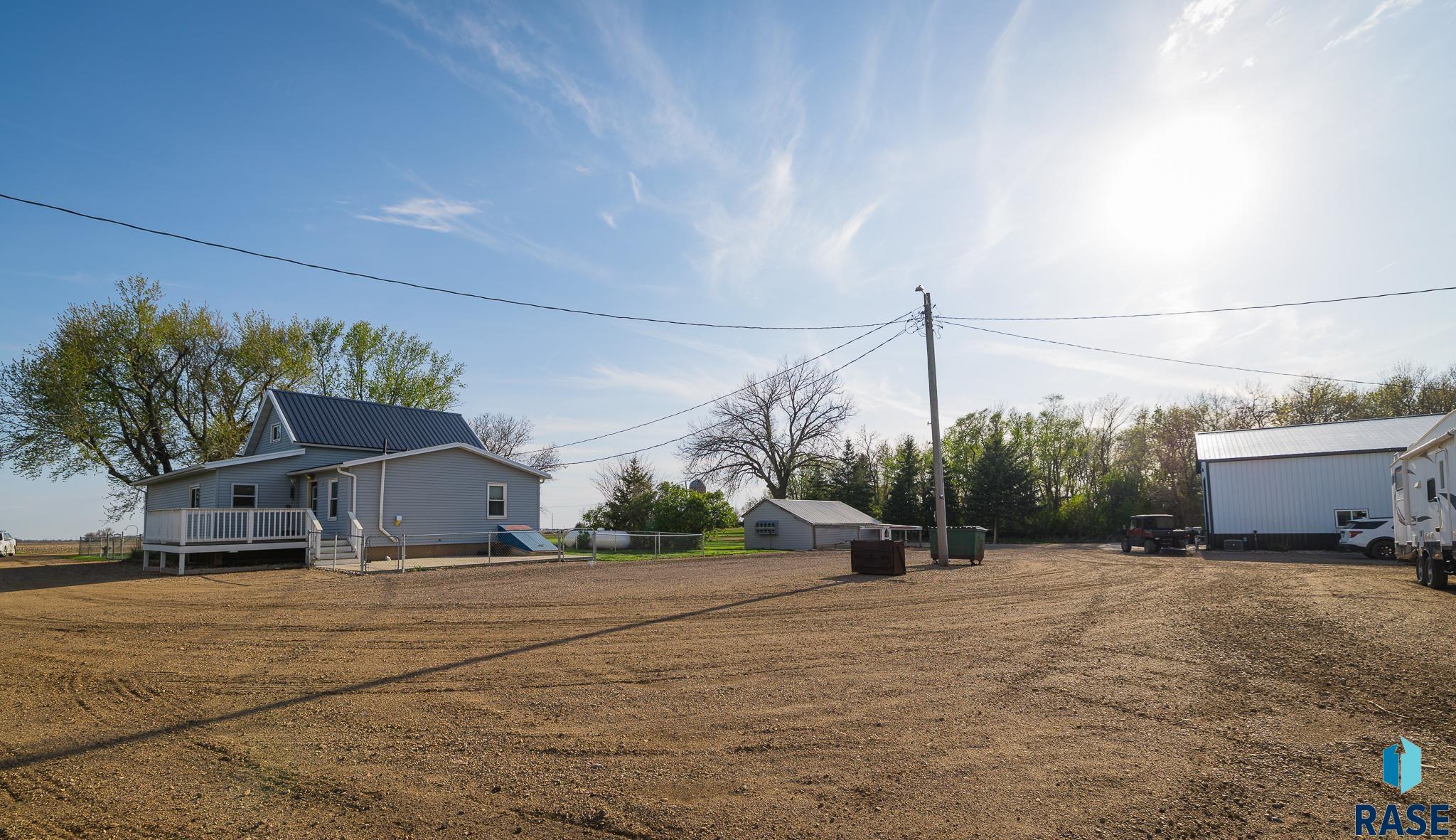 main property photo 66