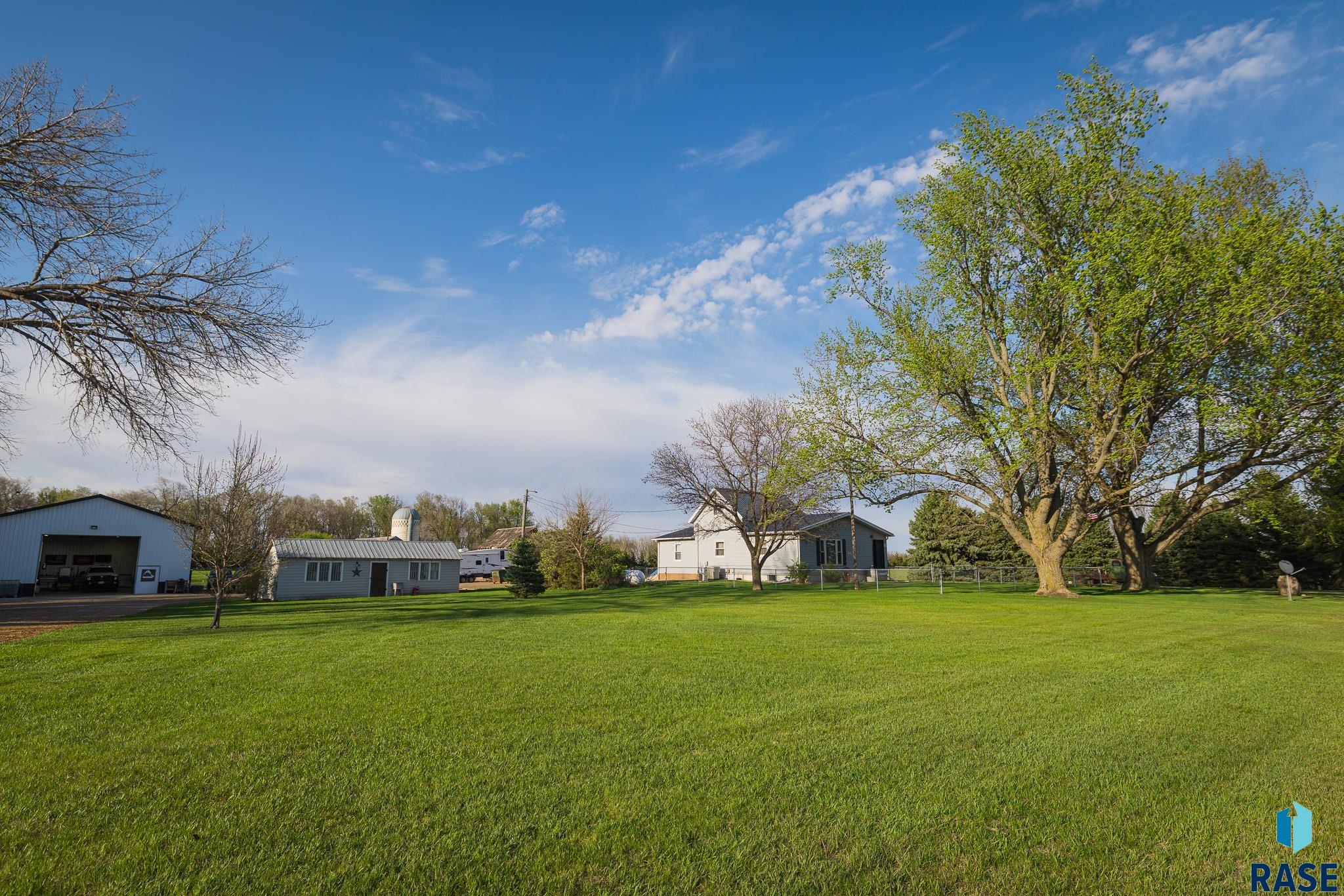 main property photo 78