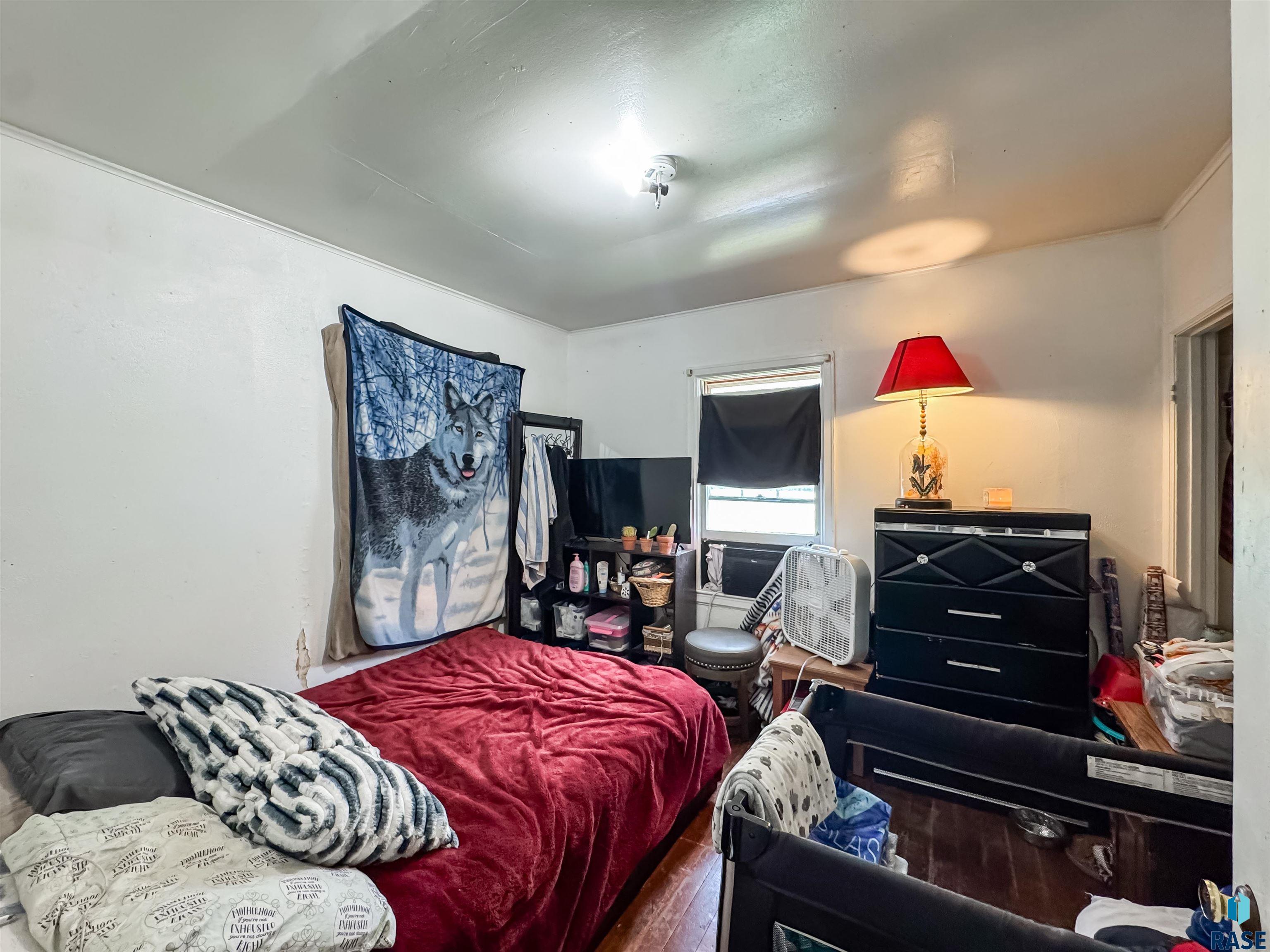 main property photo 14